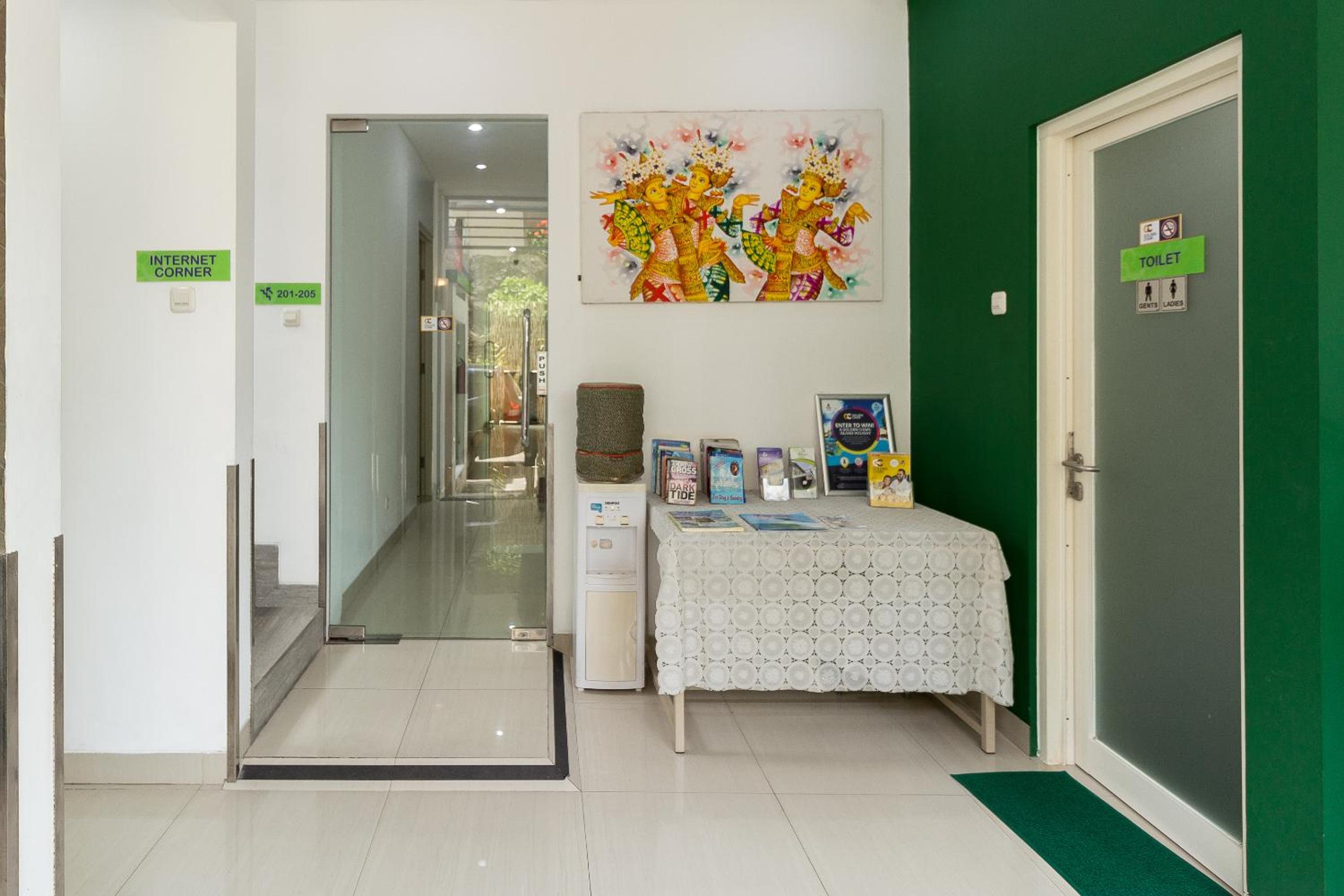 Ara Inn Bed And Breakfast by ecommerceloka