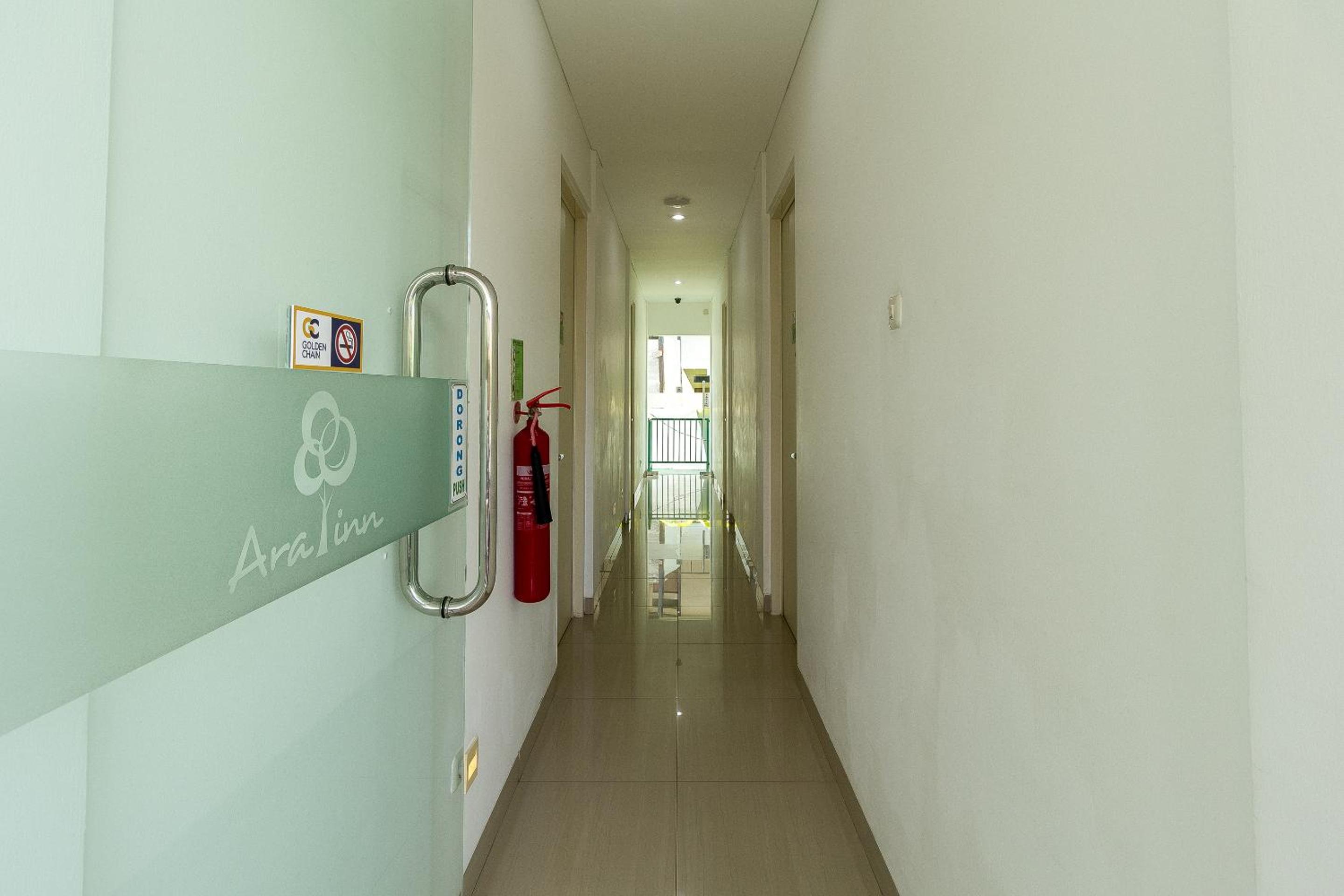 Ara Inn Bed And Breakfast by ecommerceloka