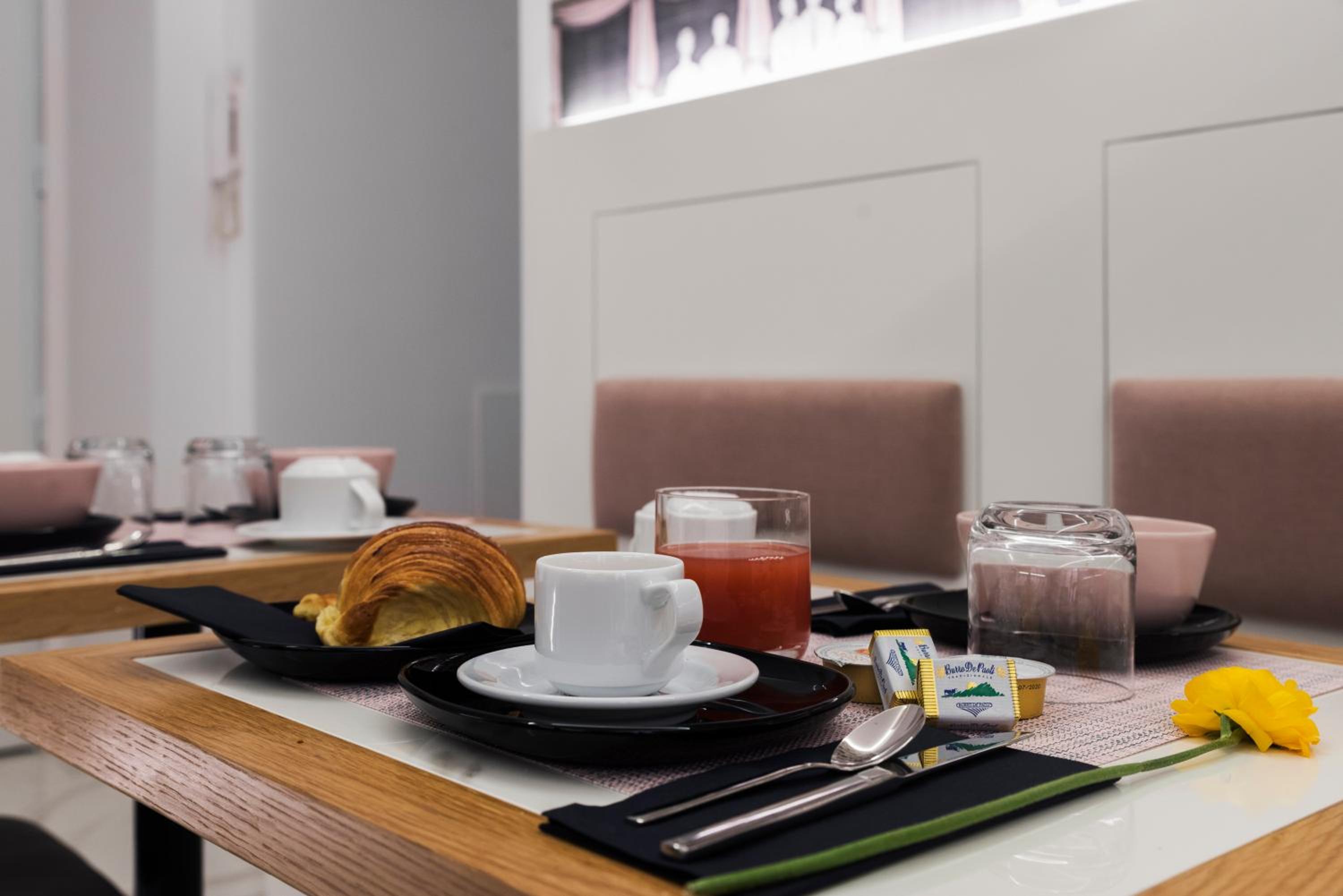 Cavour Suites Guest House