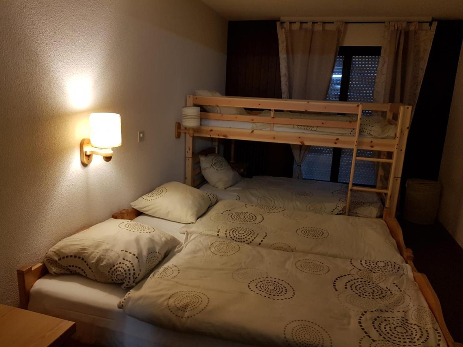 Appt 6-8 pers Torgon Portes du Soleil view 4