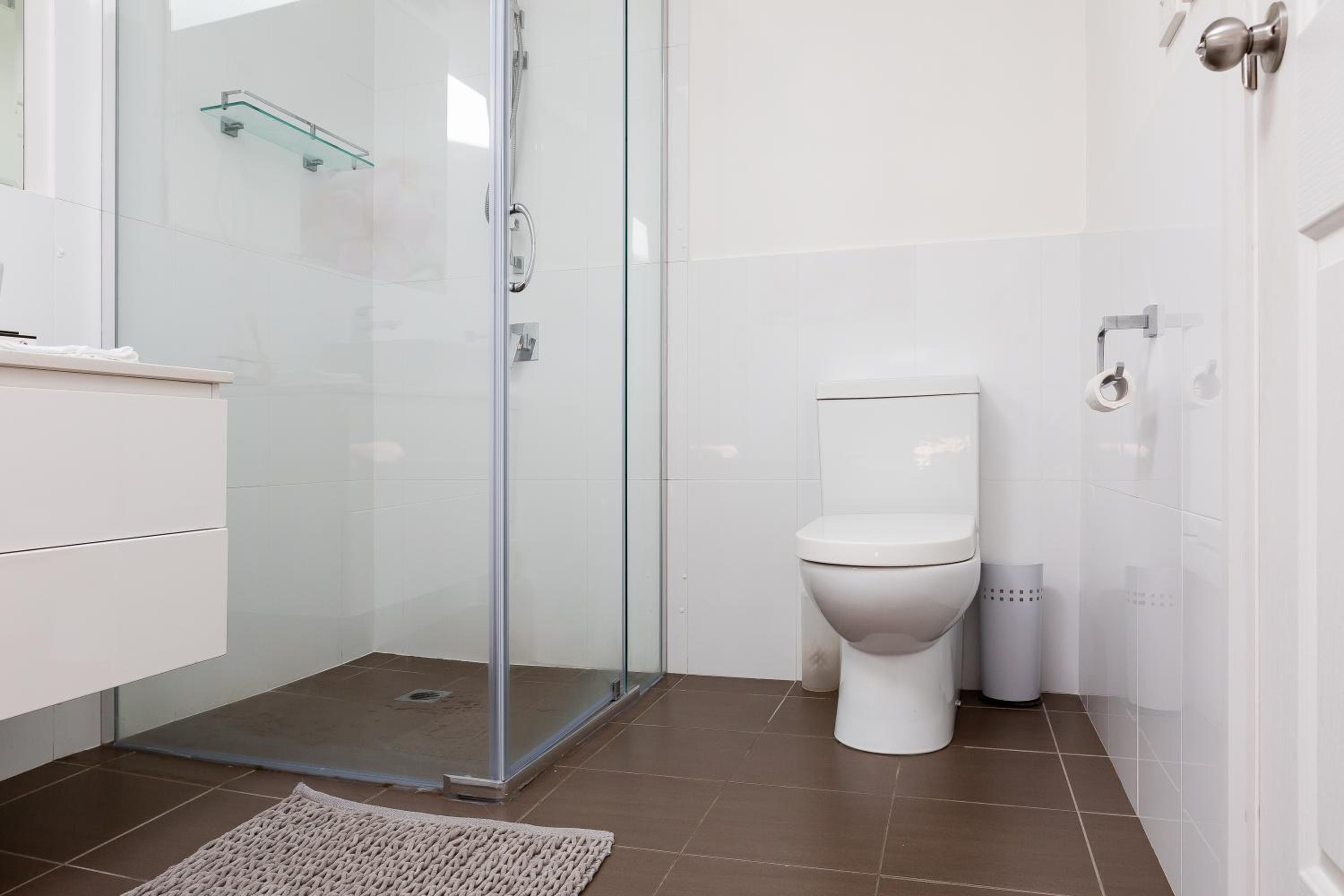 Beach & Bay Holiday Rental - Nelson Bay view 5