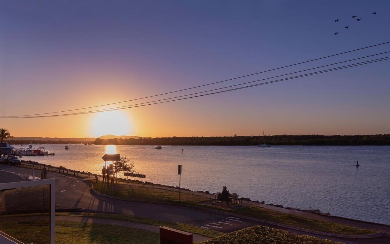 Noosaville Vacations - Anchorage - Riverfront Luxury on Gympie Terrace - Property Image 3