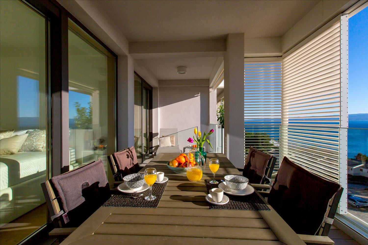 Bel Etage Amora Luxury Seaview Apartment with pool view 4