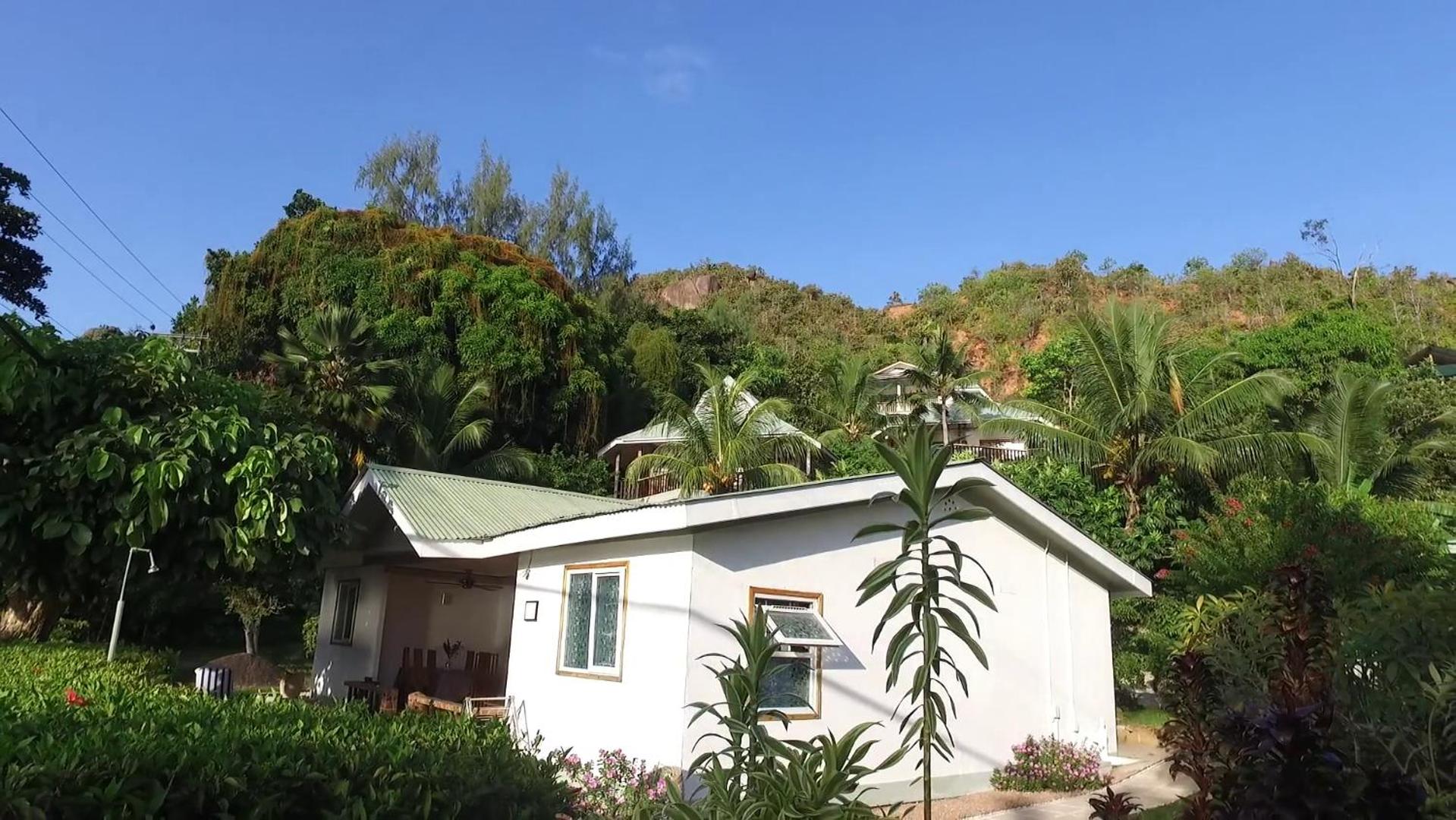 Sea View Lodge