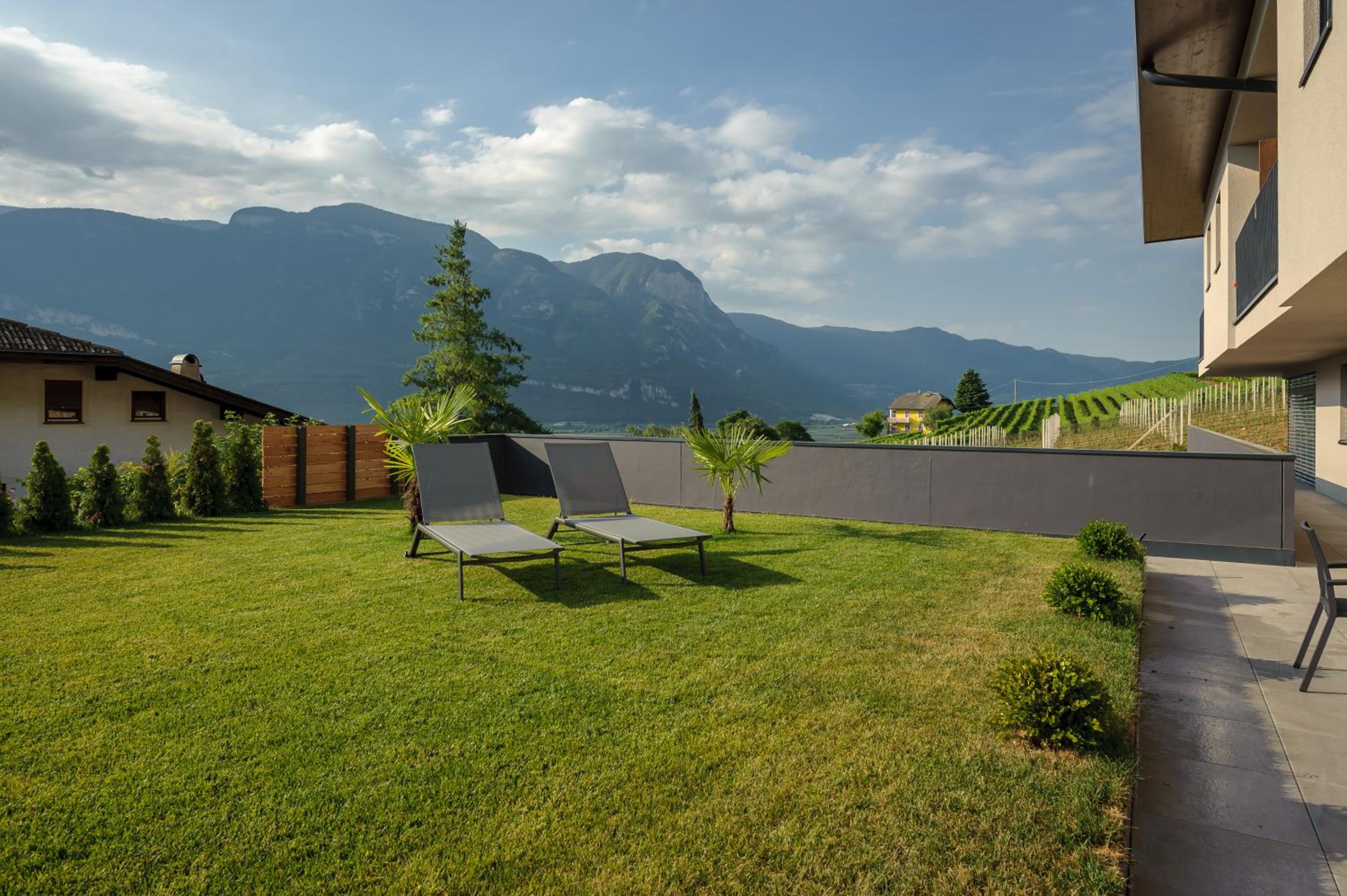 Tholr - Ferienwohnungen - Tramin view 2