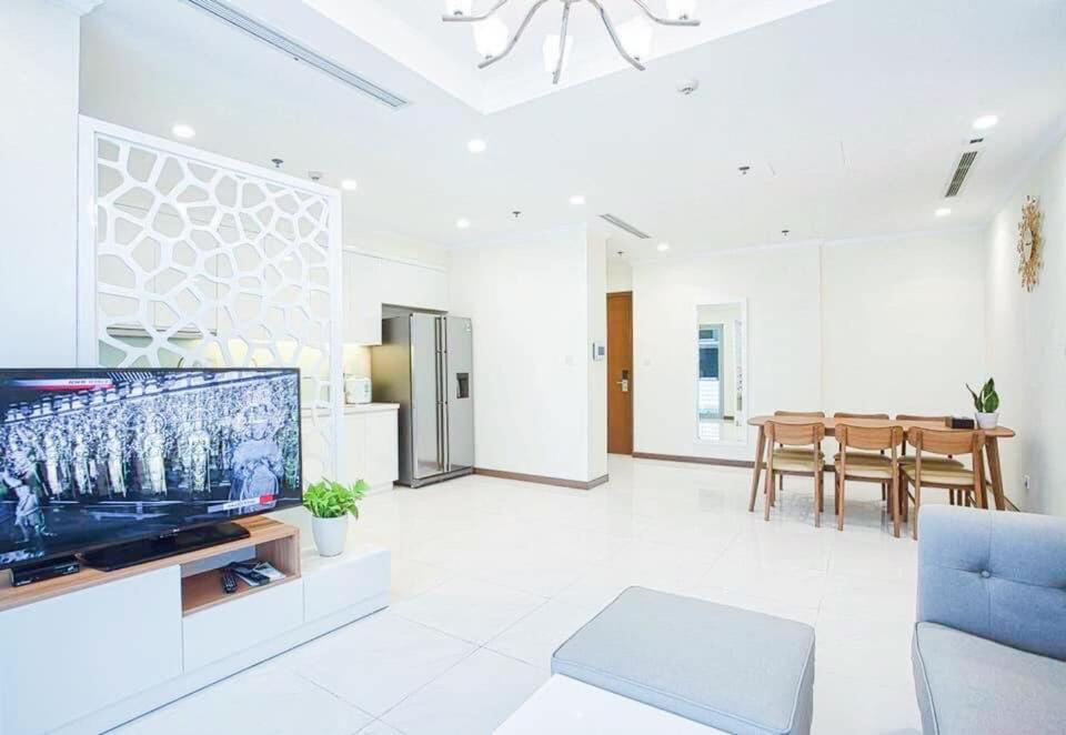 The Luxe Nest Landmark 81