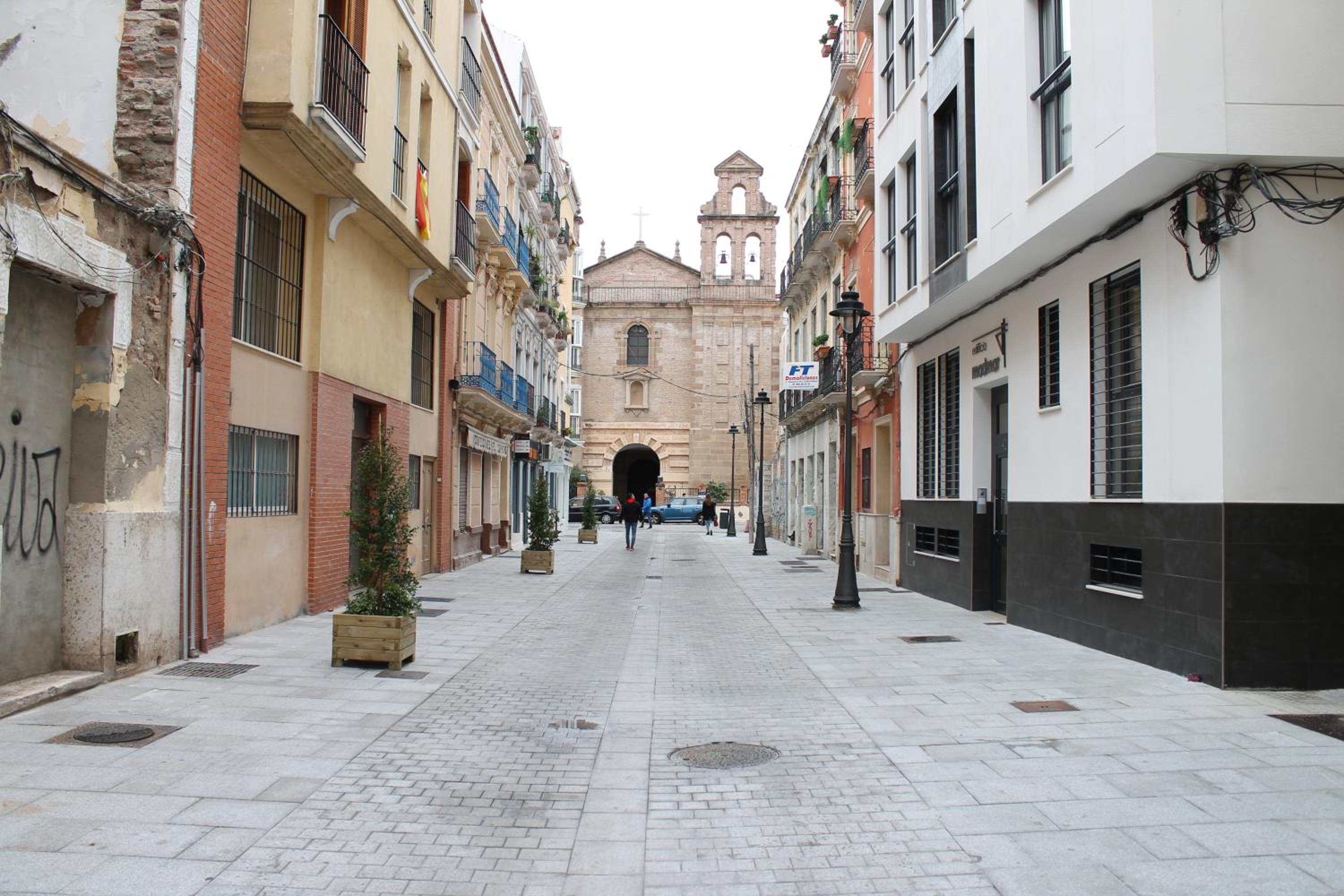Ancha del Carmen AVE Centro Málaga madmar lujo New Zambrano