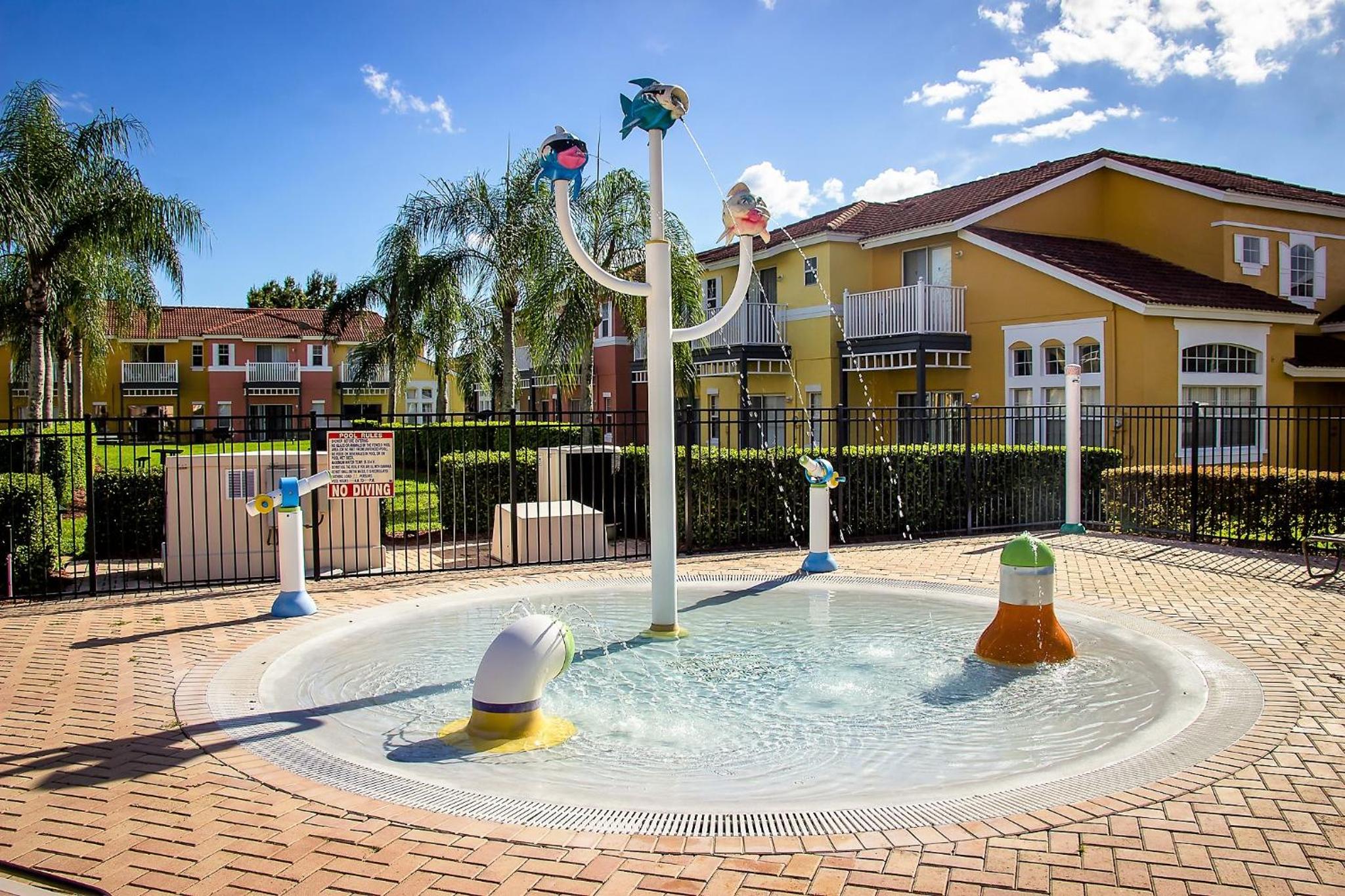 Spacious Villa with Private Pool - No Carpet - Disney Area view 4