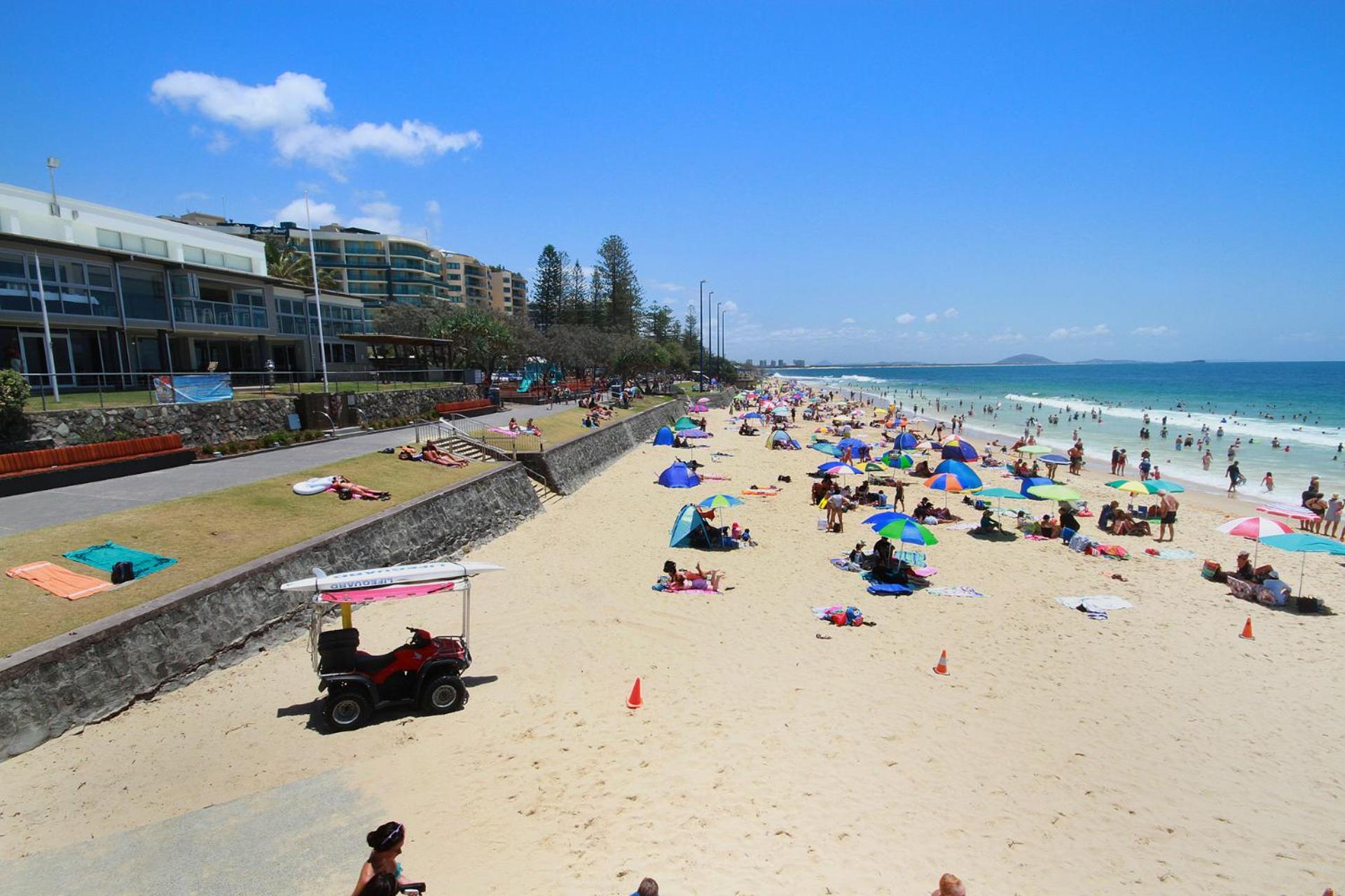 Mooloolaba Vacations - 20 Steps to the Sand! - Property Image 16