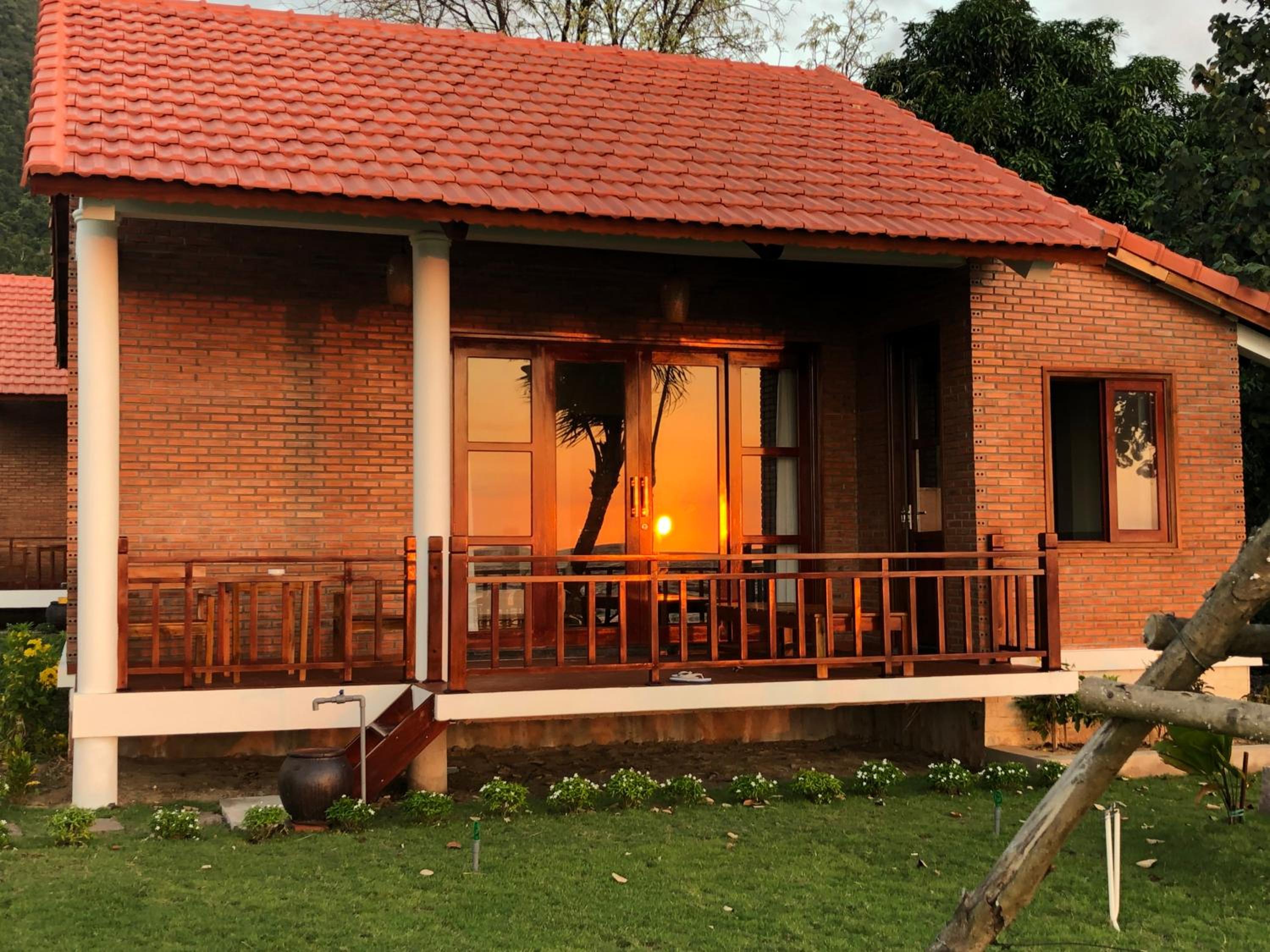 Lotus Home