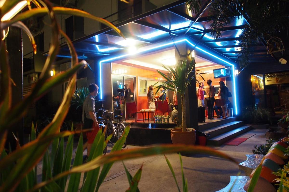 restaurant