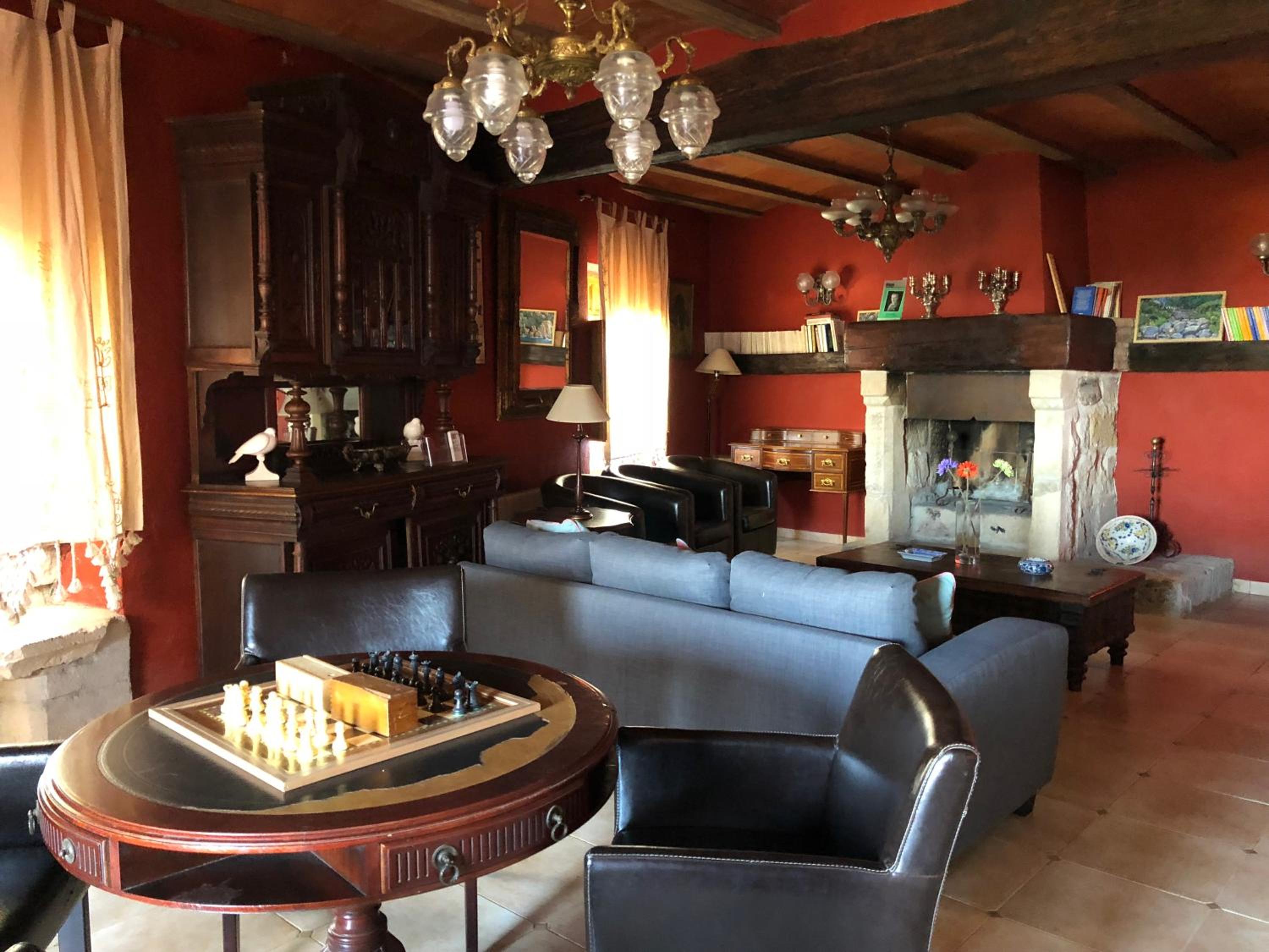 lounge