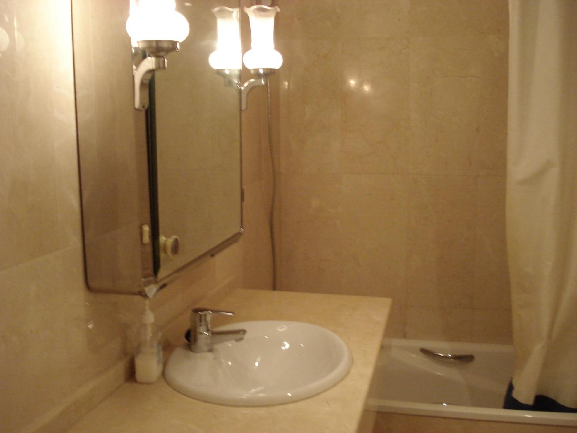 Marbella Vacations - Costa Nagueles Milla de Oro, Vistas mar y Parking - Property Image 12