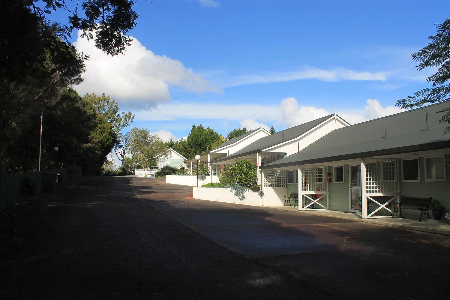 Ash Grove Boutique Motel view 2