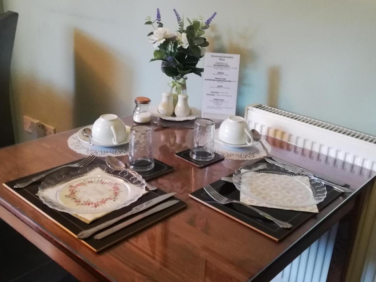 South Shields Vacations - Elmswood Guest House - Property Image 27