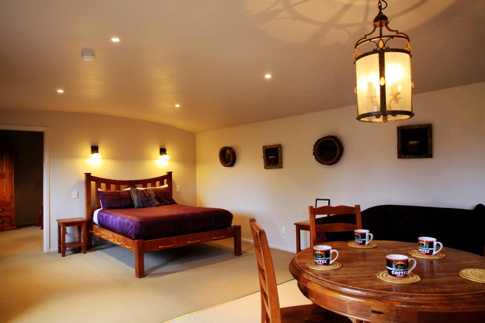 Woodlyn Park Motel
