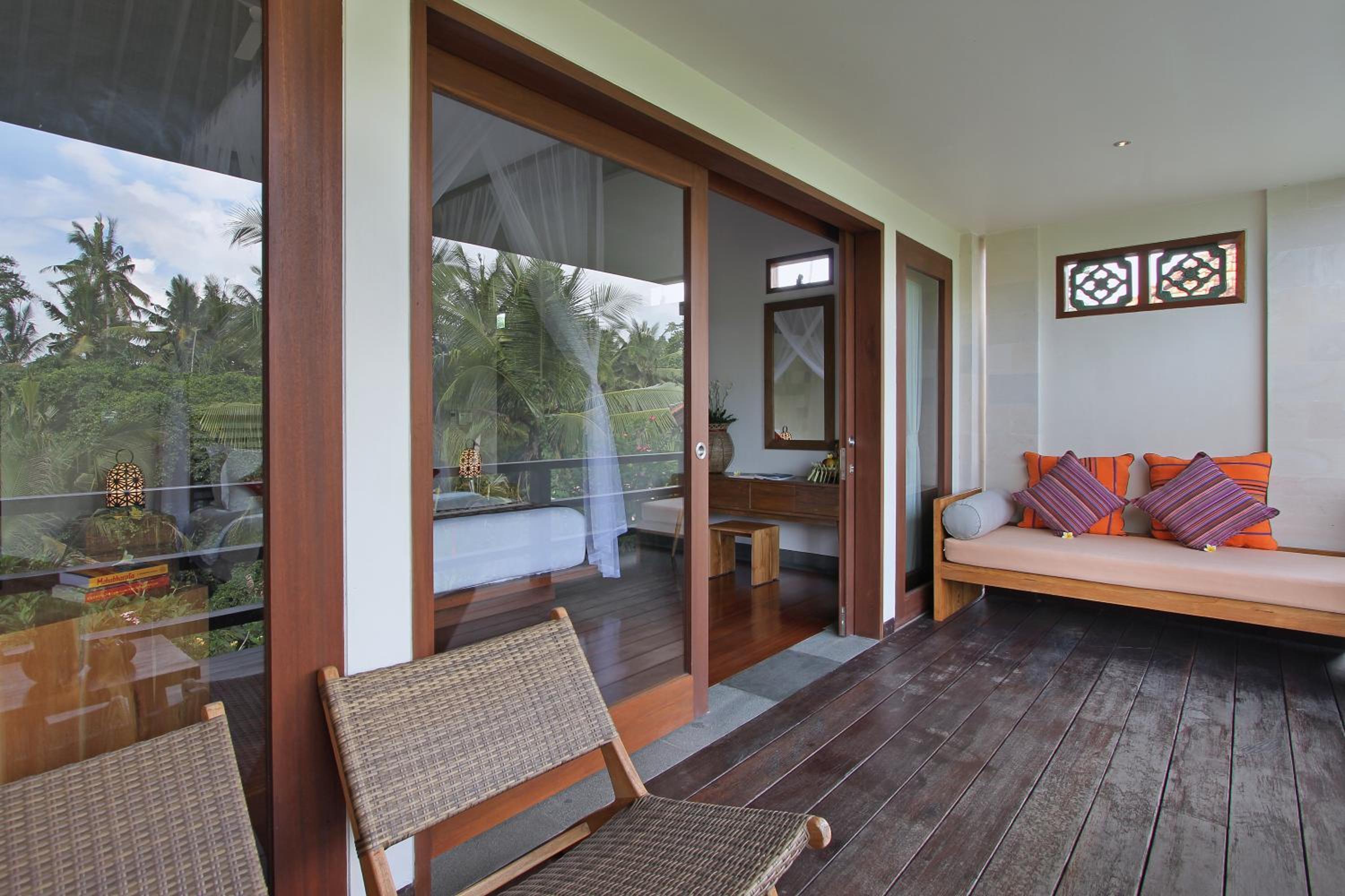 D'Legon Villas