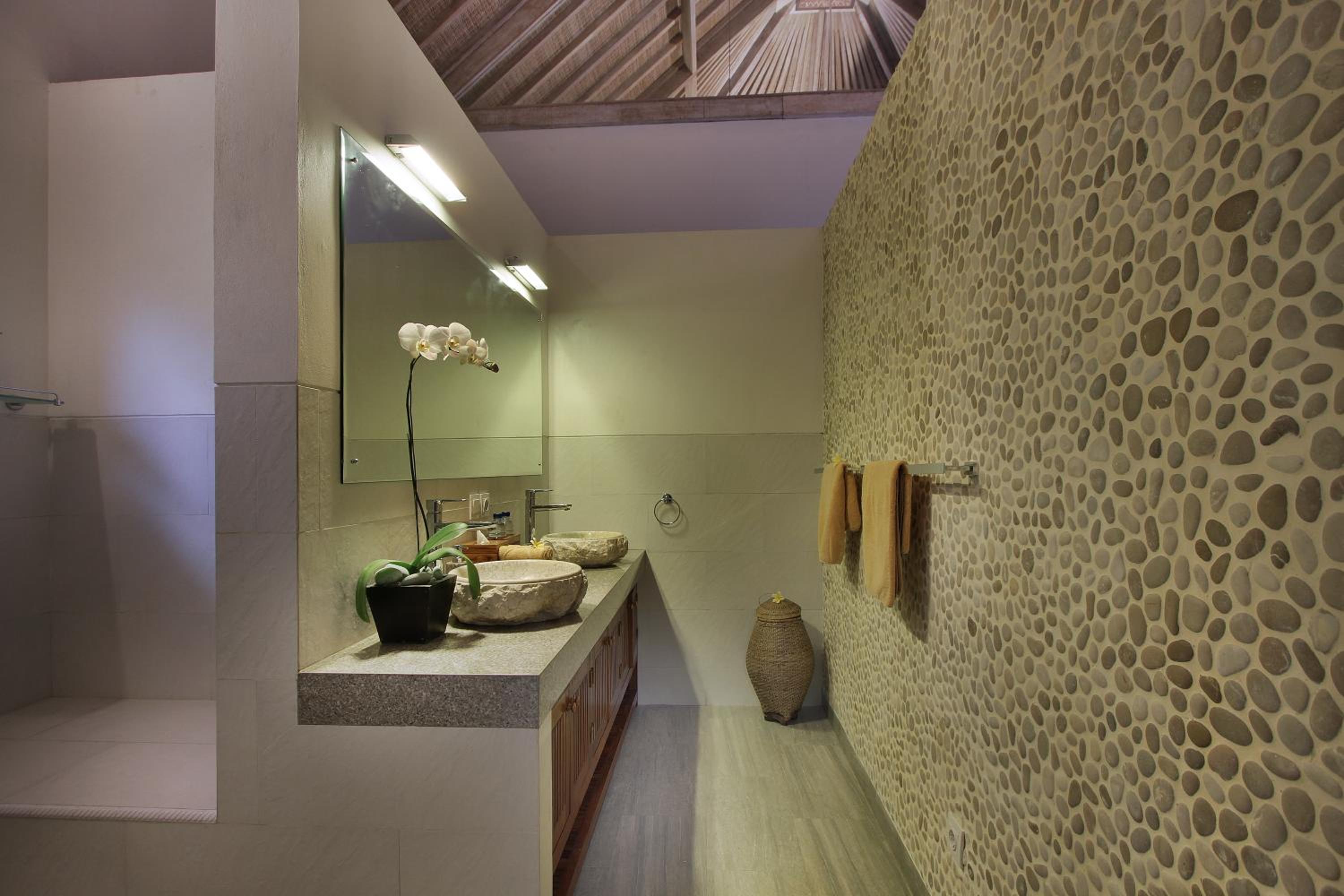 D'Legon Villas