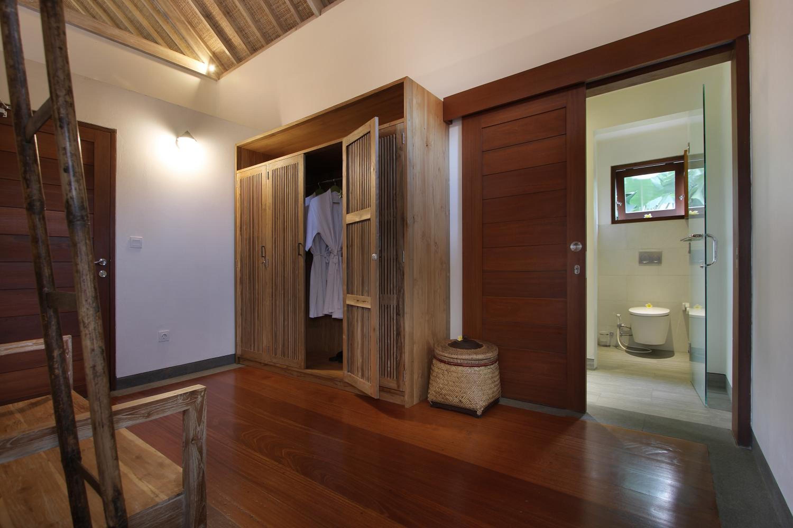 D'Legon Villas