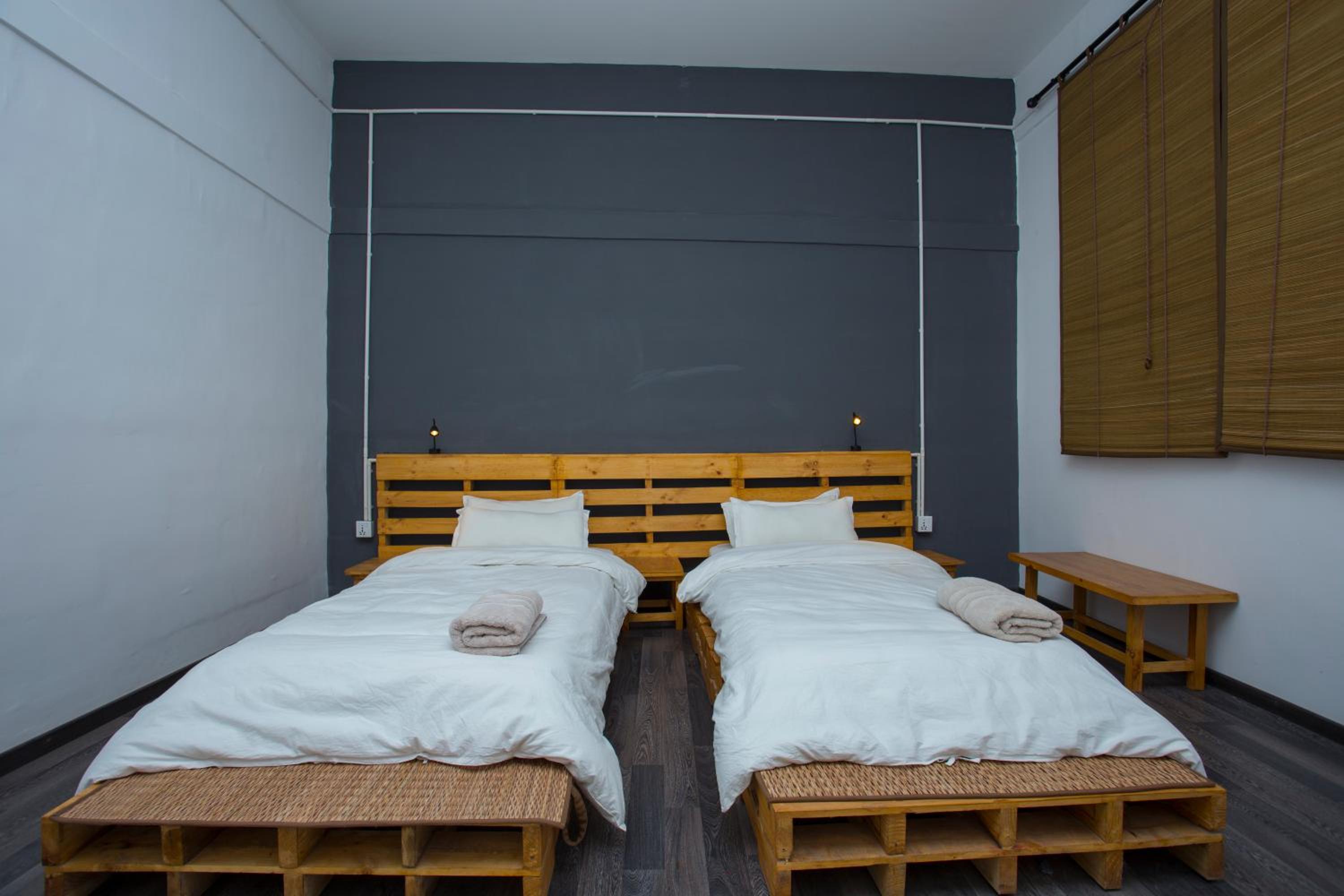 Yakety Yak Hostel