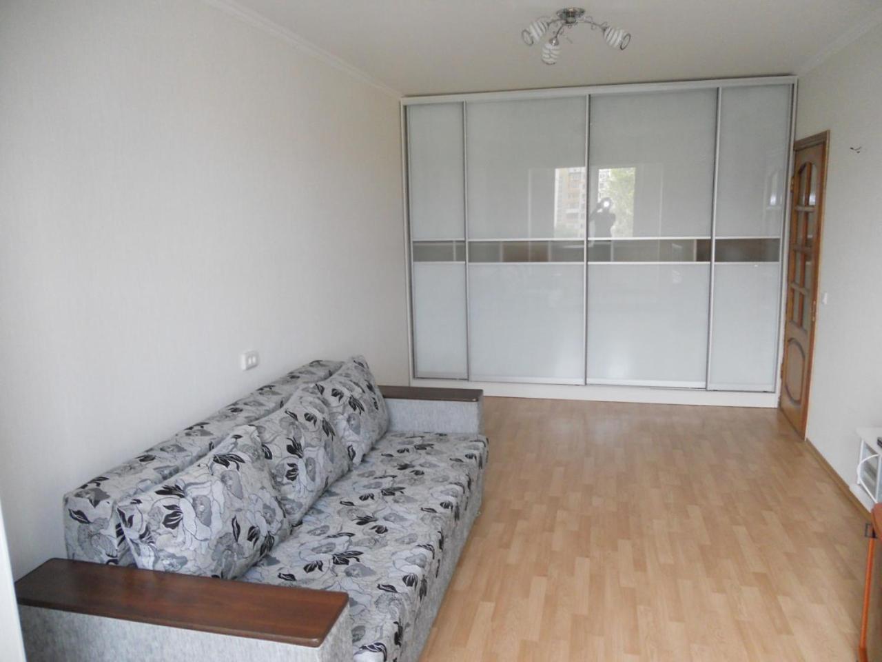 Олександрійський б-р 125 CityRooms