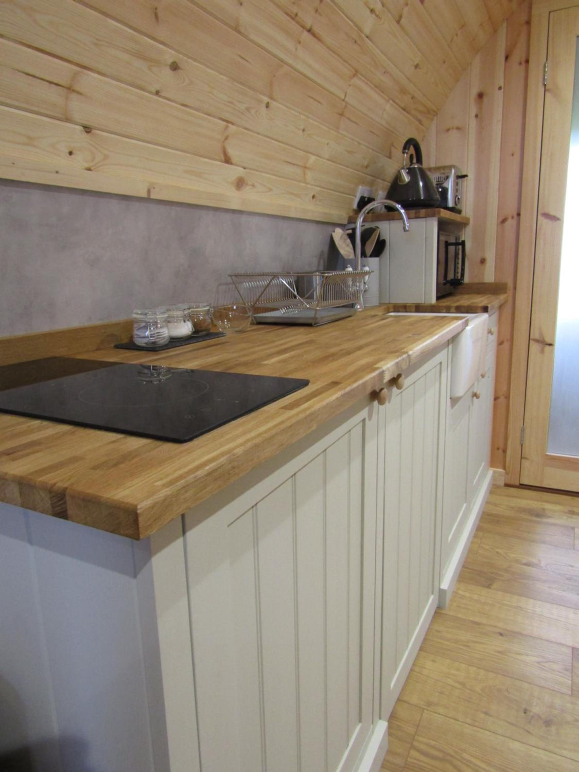 Harlosh Hideaways - Aurora Pod view 5