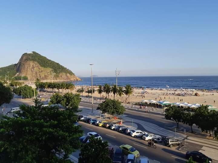 COPACABANA, MIRANTE DO AZUL MAR