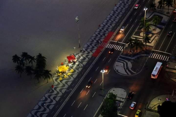 COPACABANA, MIRANTE DO AZUL MAR