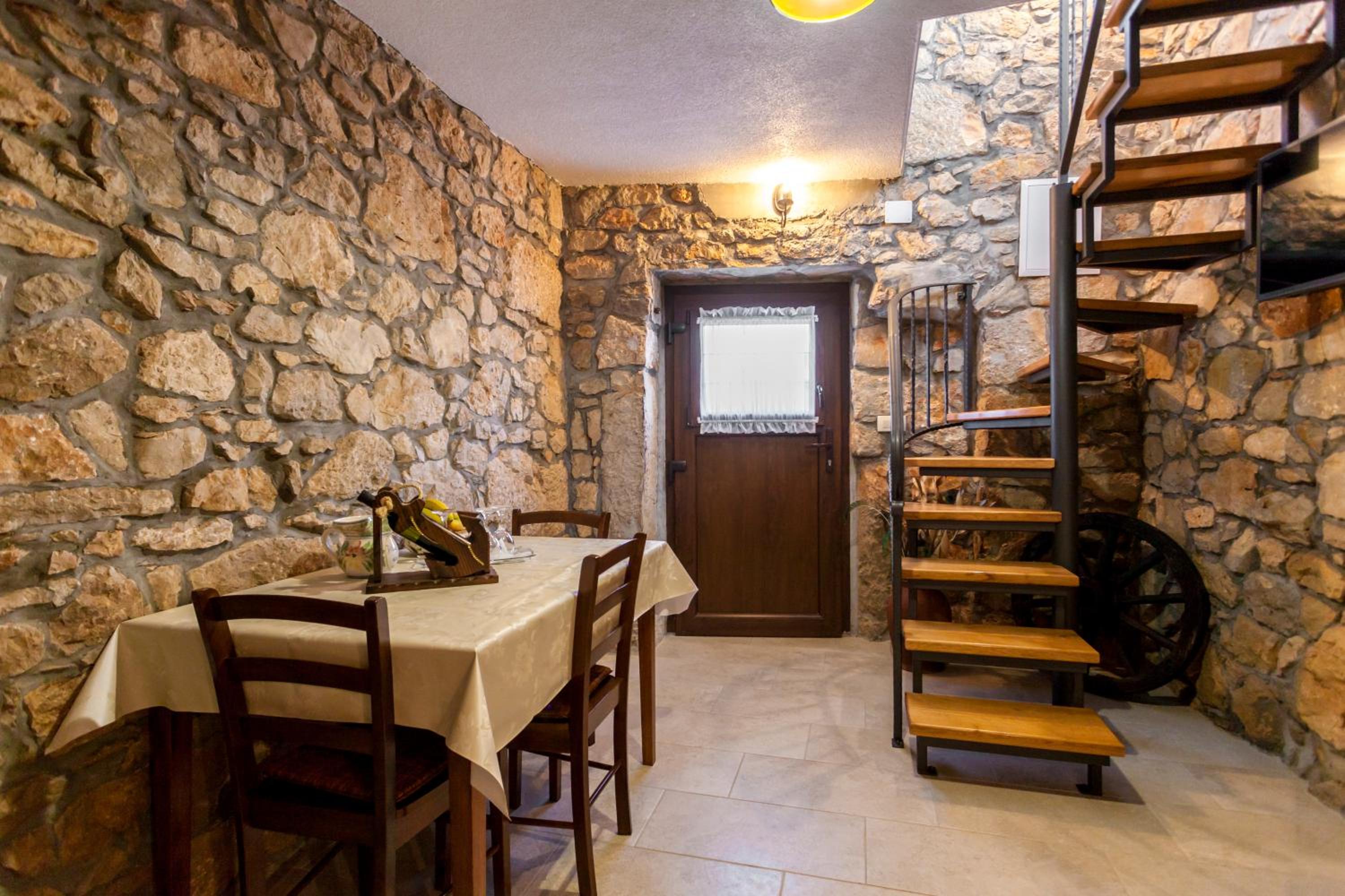 Apartments Nella