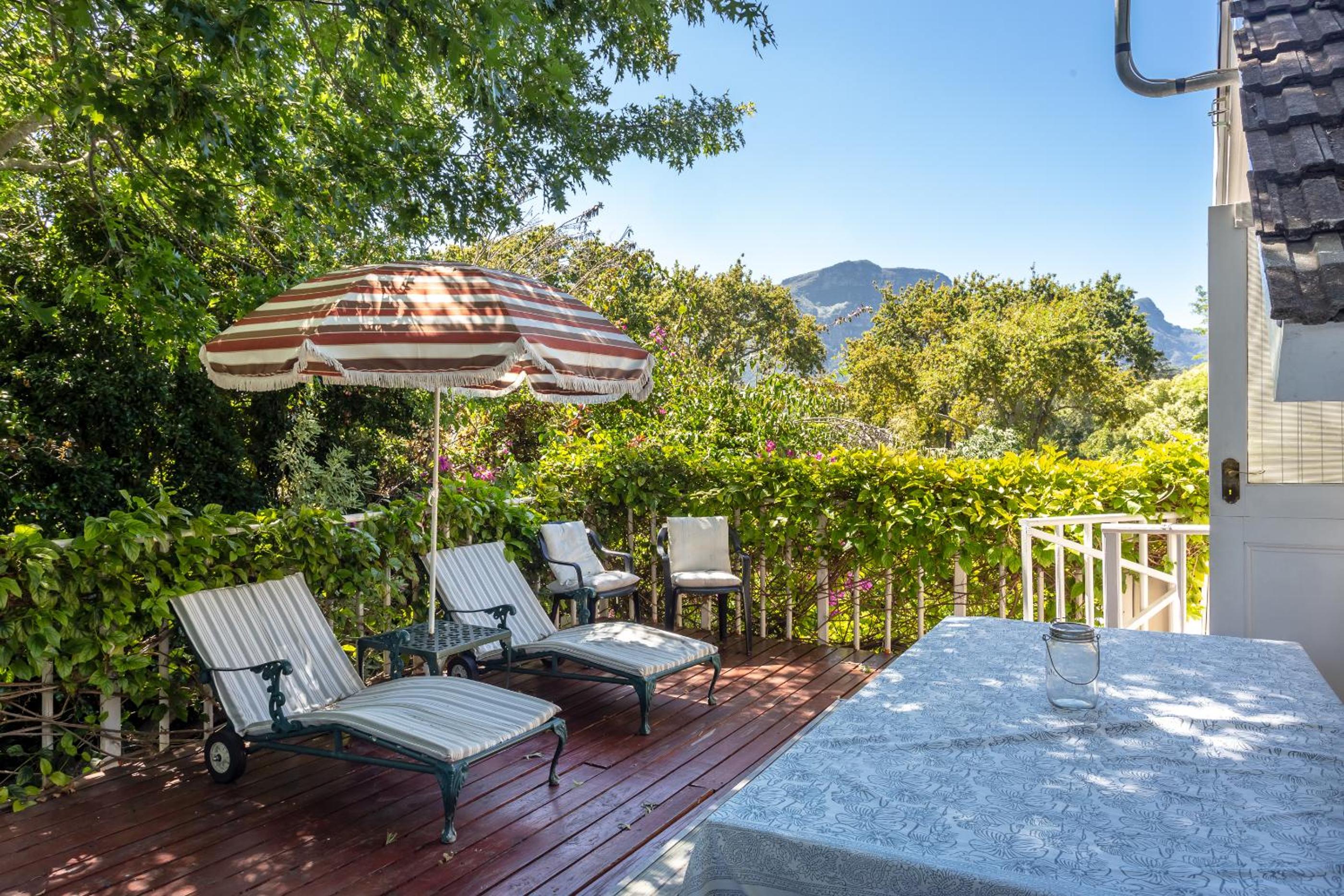 Hotel Little House Villa - Image 1