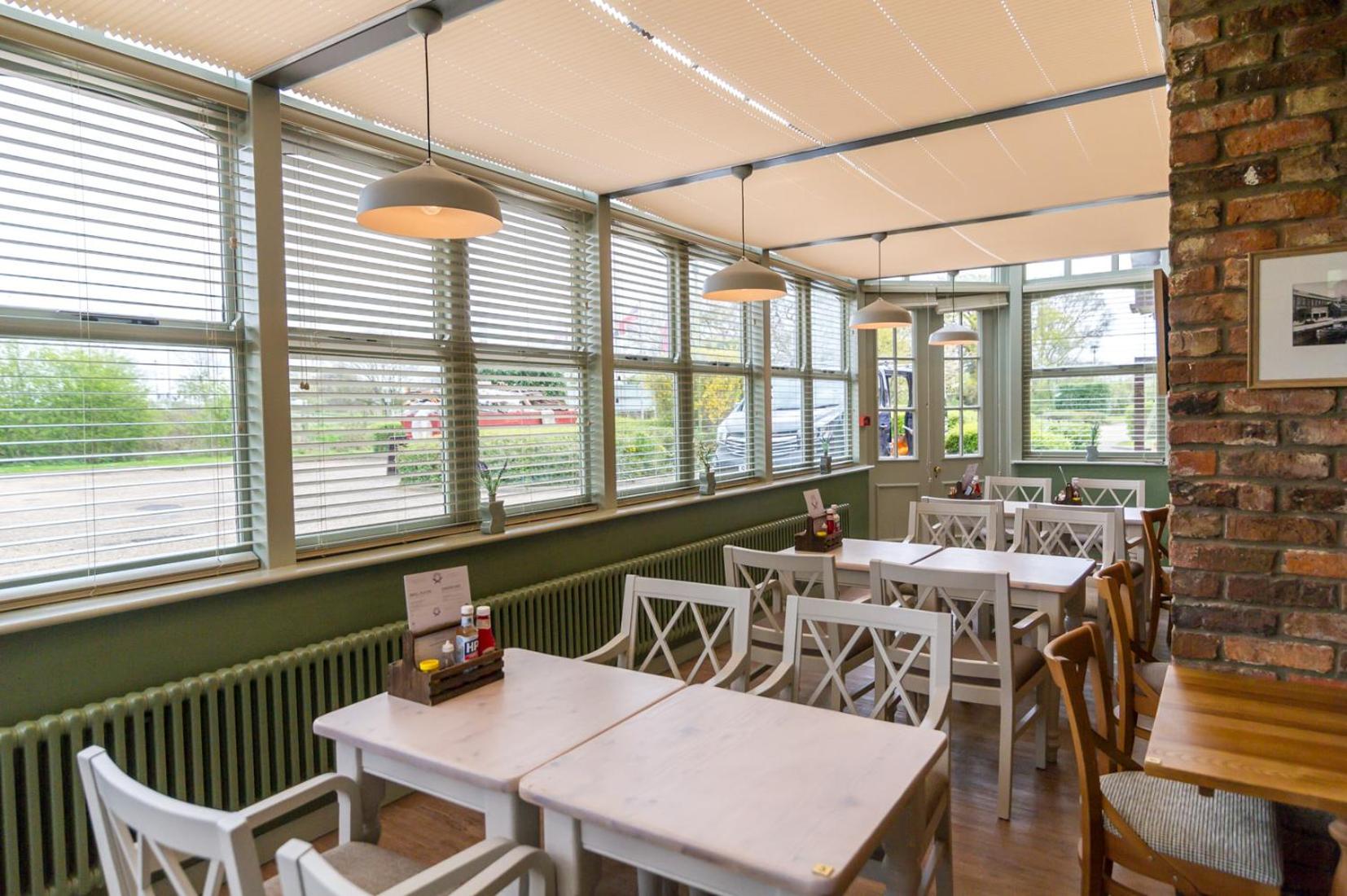 Kings Lynn Vacations - Dragonfly Hotel King's Lynn - Property Image 5