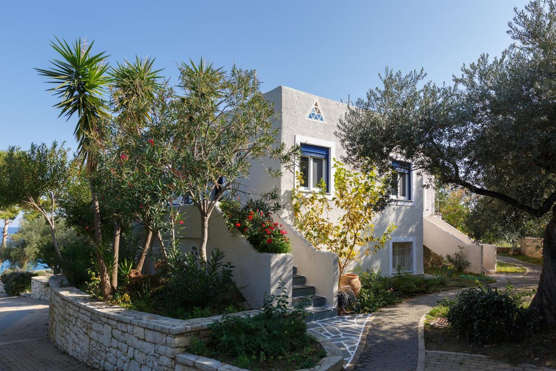Into The Blue Villa view 5