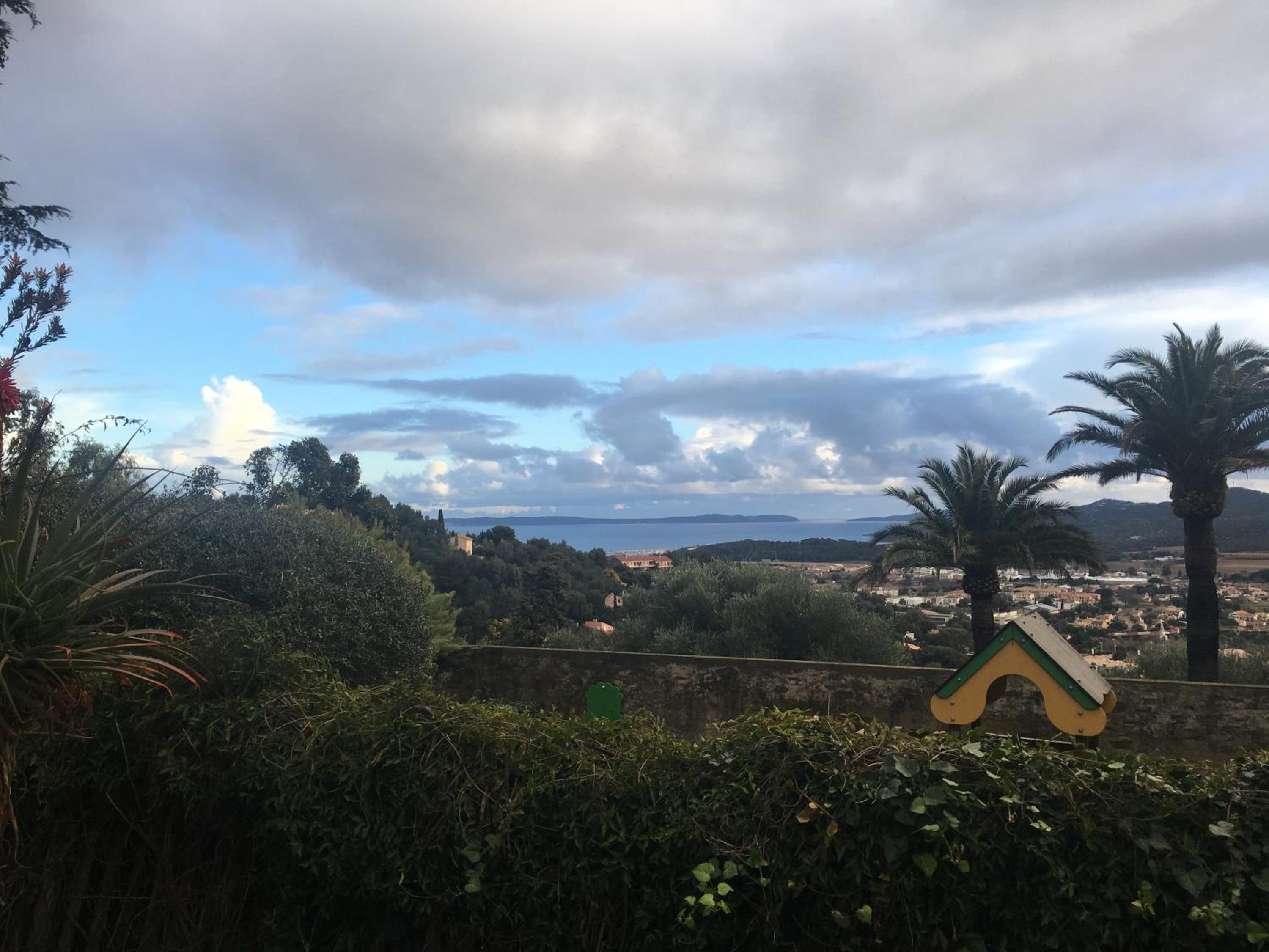 Photo 18
