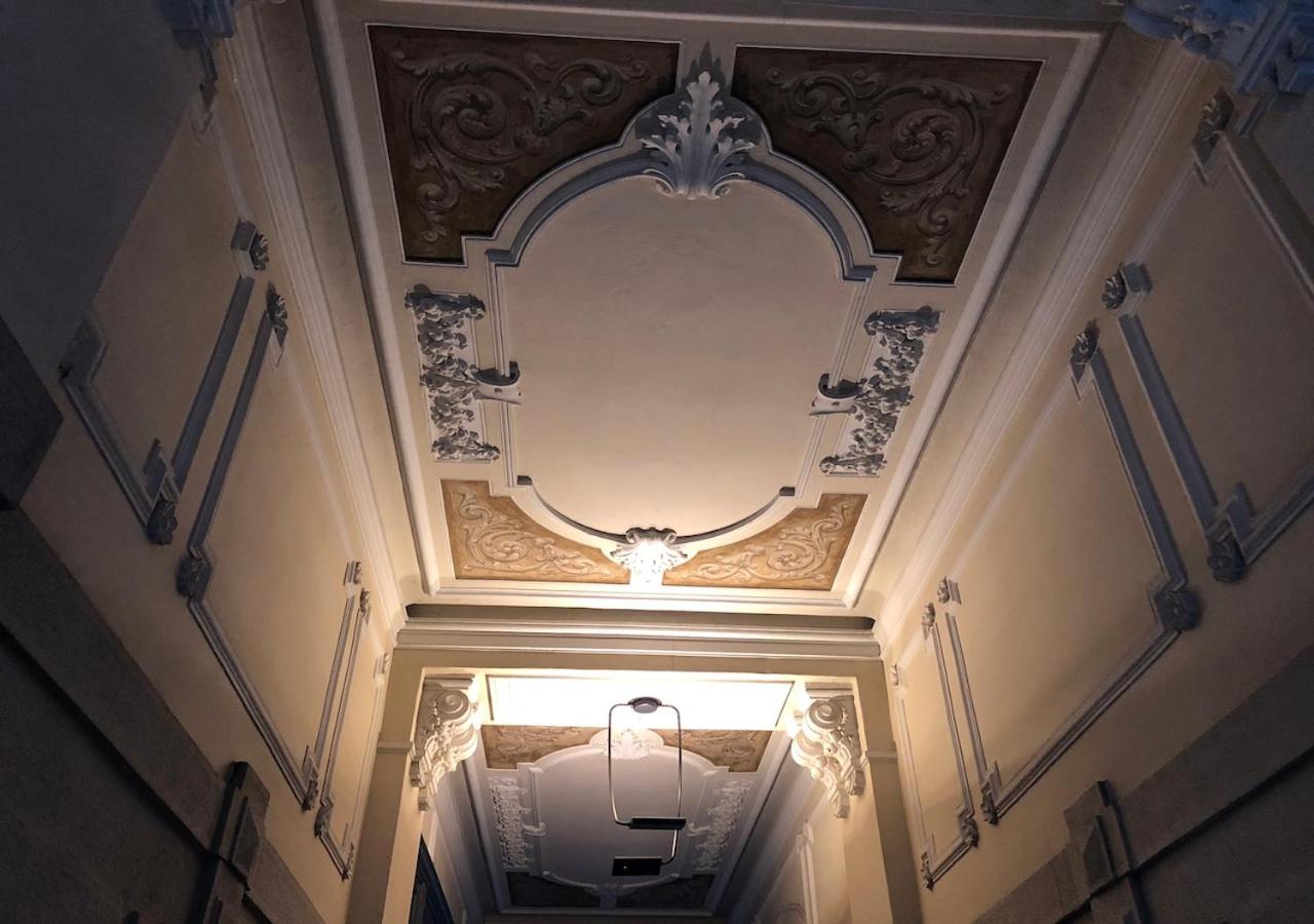 Central Lepetit apartment De Luxe