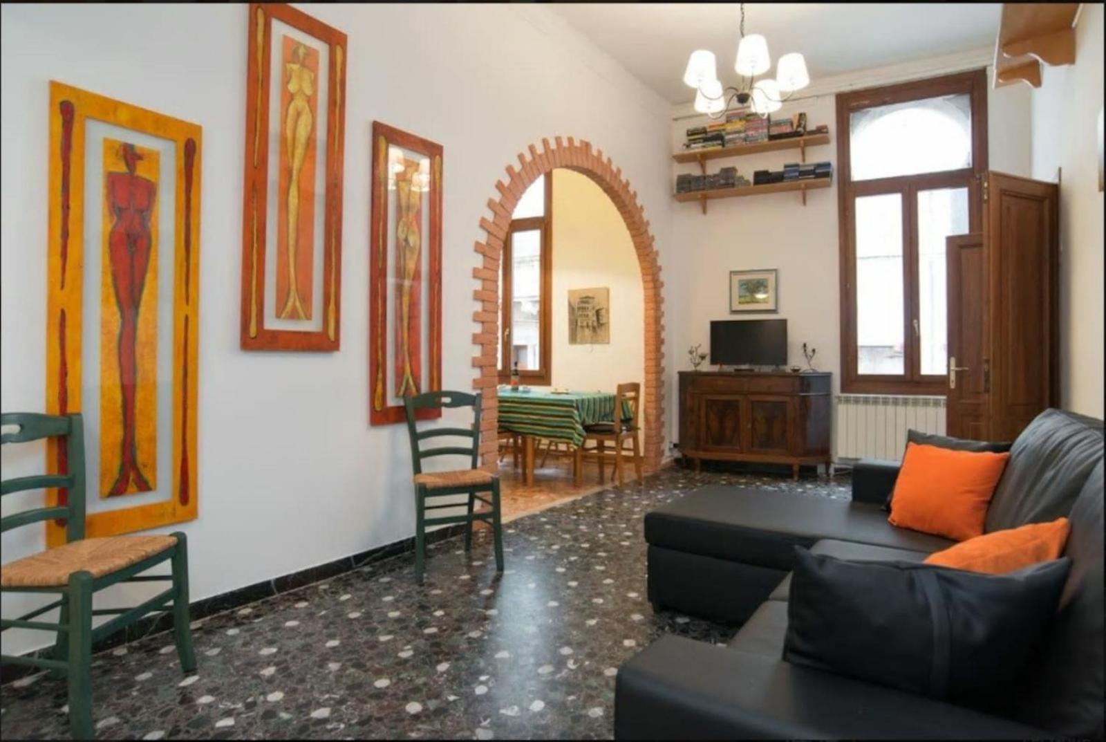 Balcone sul canale