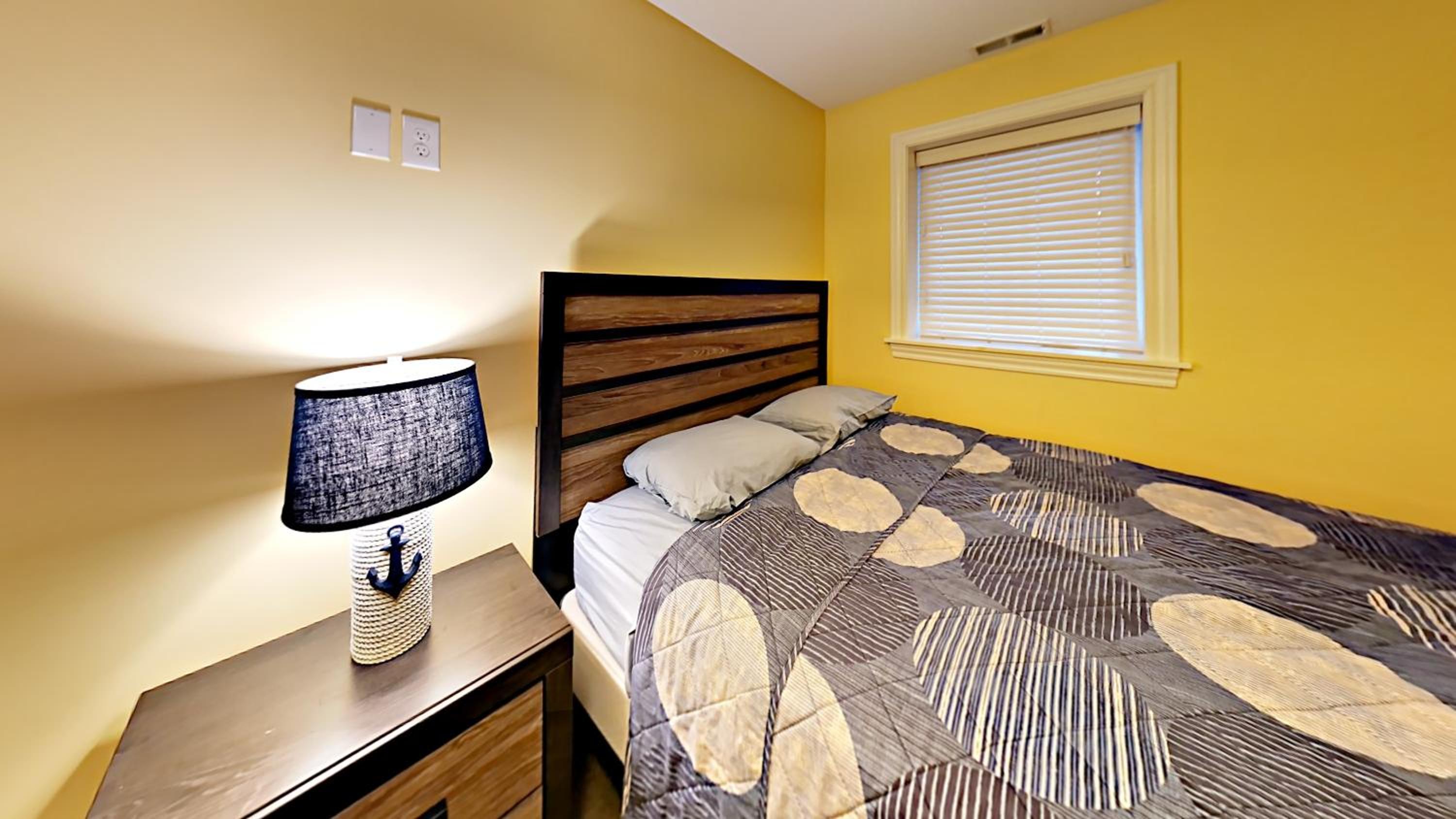 Put-in-Bay Waterfront Condo #110 view 5