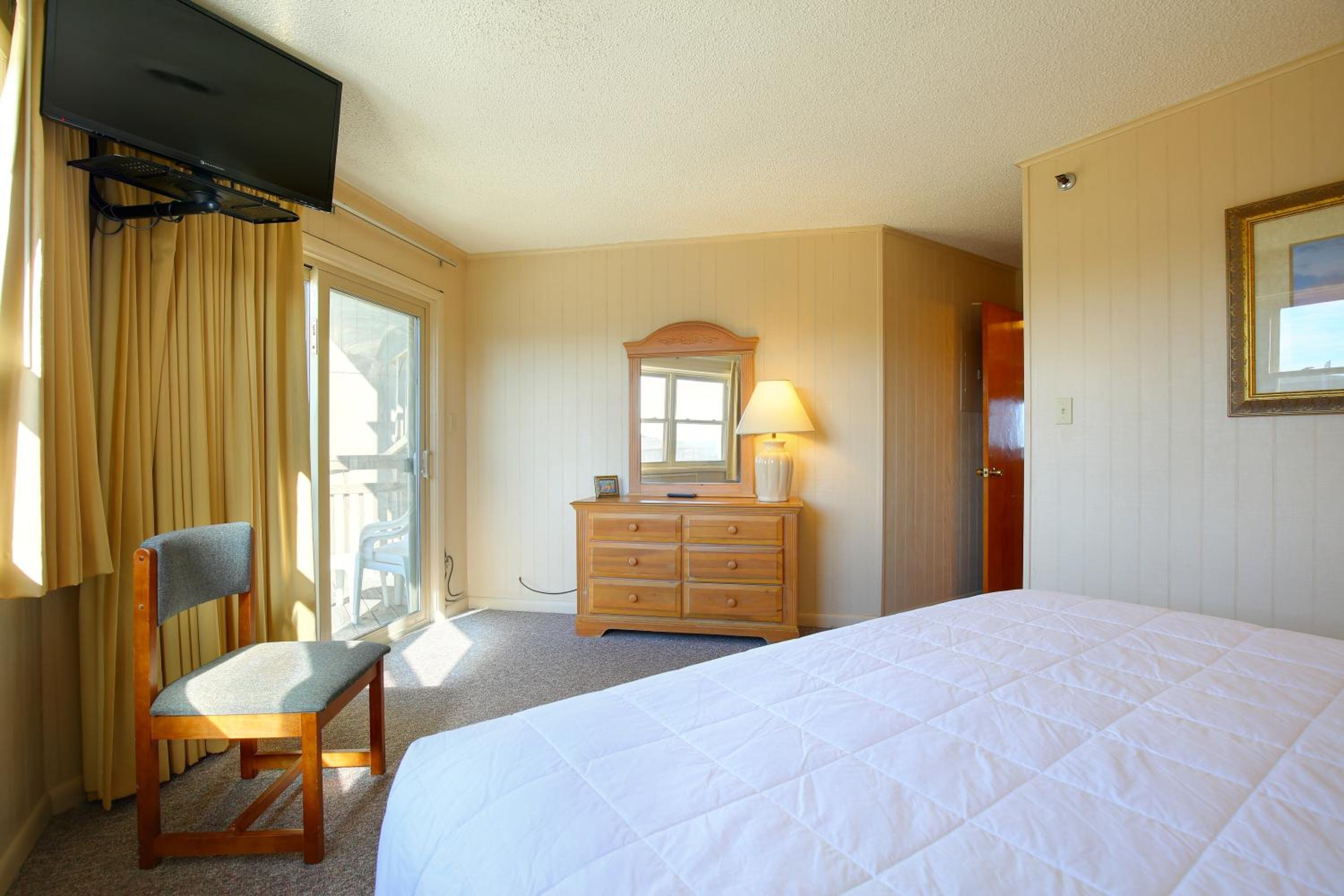 Outer Banks Beach Club