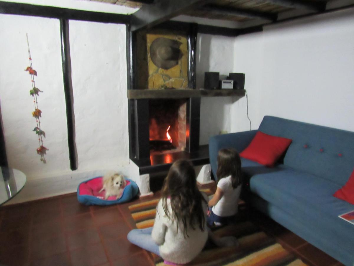 Chalet Guatavita - Tominé. La Casa Amarilla