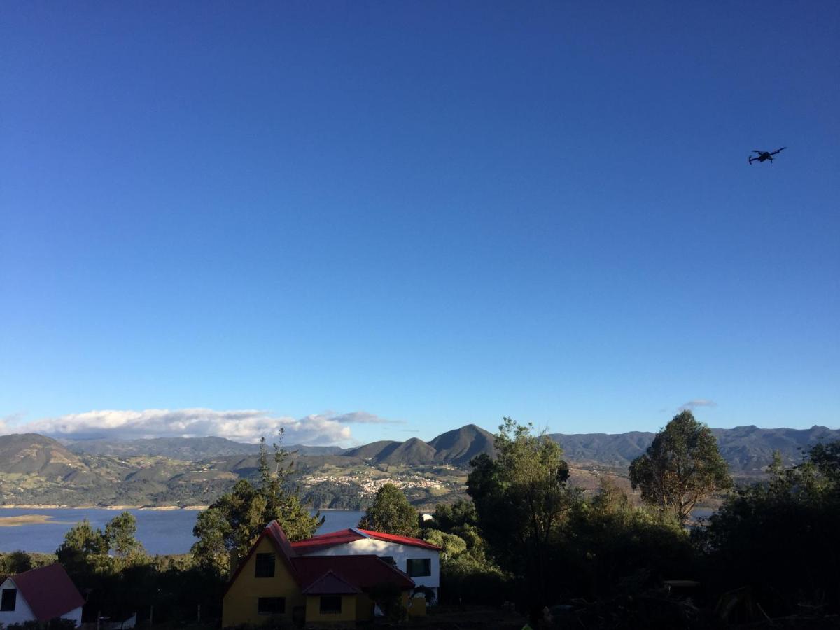 Chalet Guatavita - Tominé. La Casa Amarilla