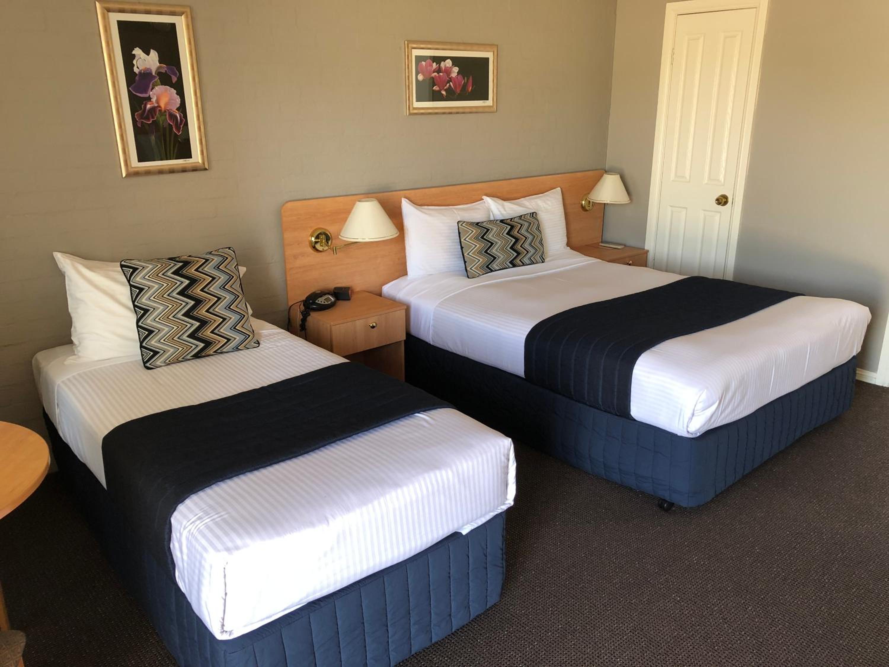 Coachman's Inn Motel