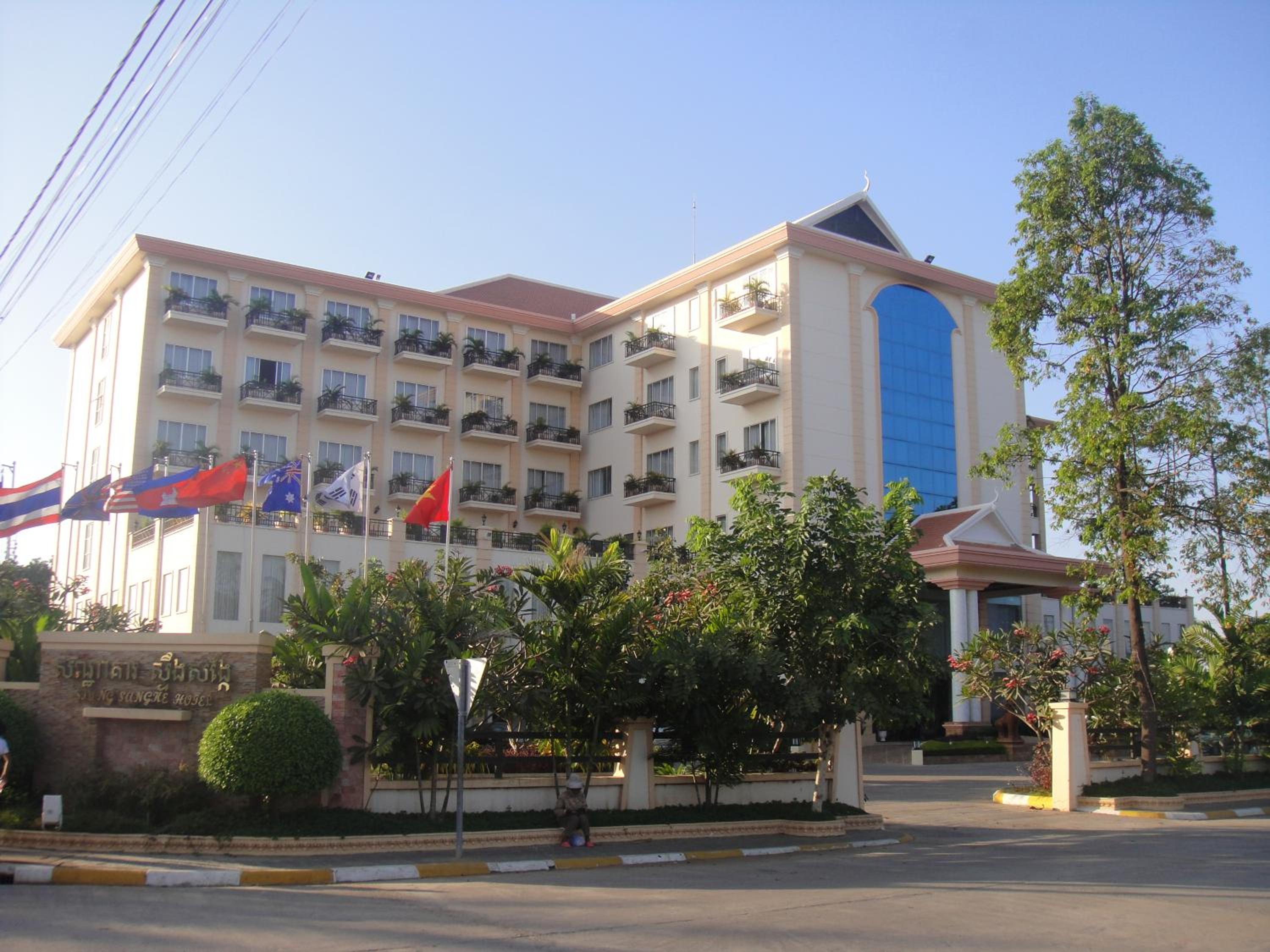 Battambang Vacations - Stung Sangke Hotel - Property Image 1