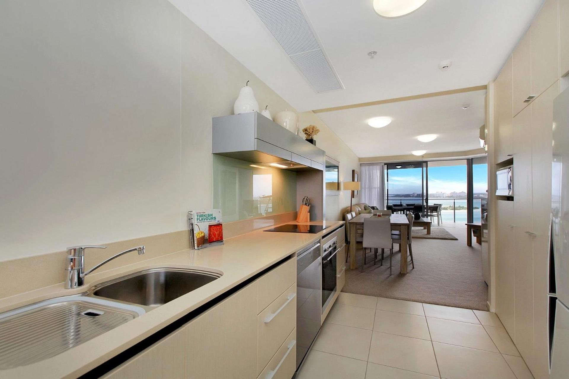 Caloundra Vacations - Monaco Unit 905, 12 Otranto St - Property Image 4