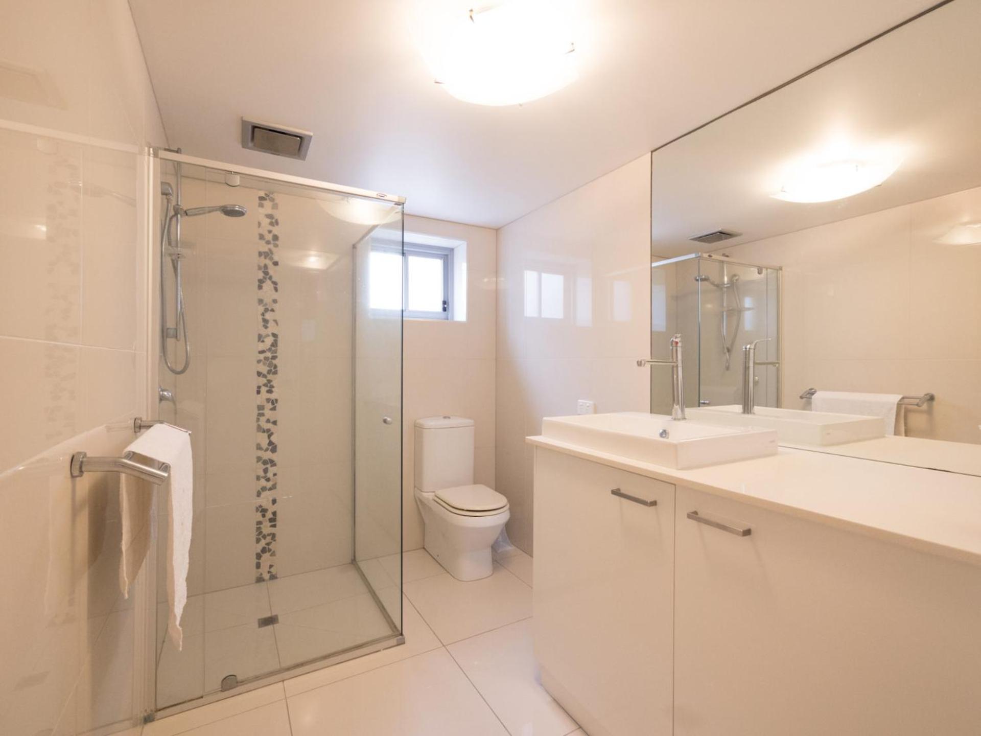 Pacific Towers Unit 4 19 Ormonde Tce Kings Beach view 3