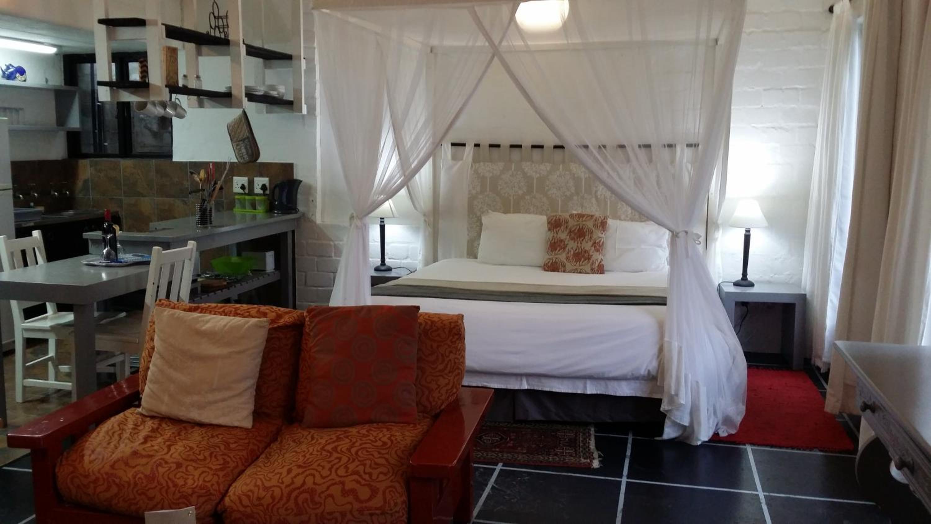 Hornbill House Self Catering Accommodation