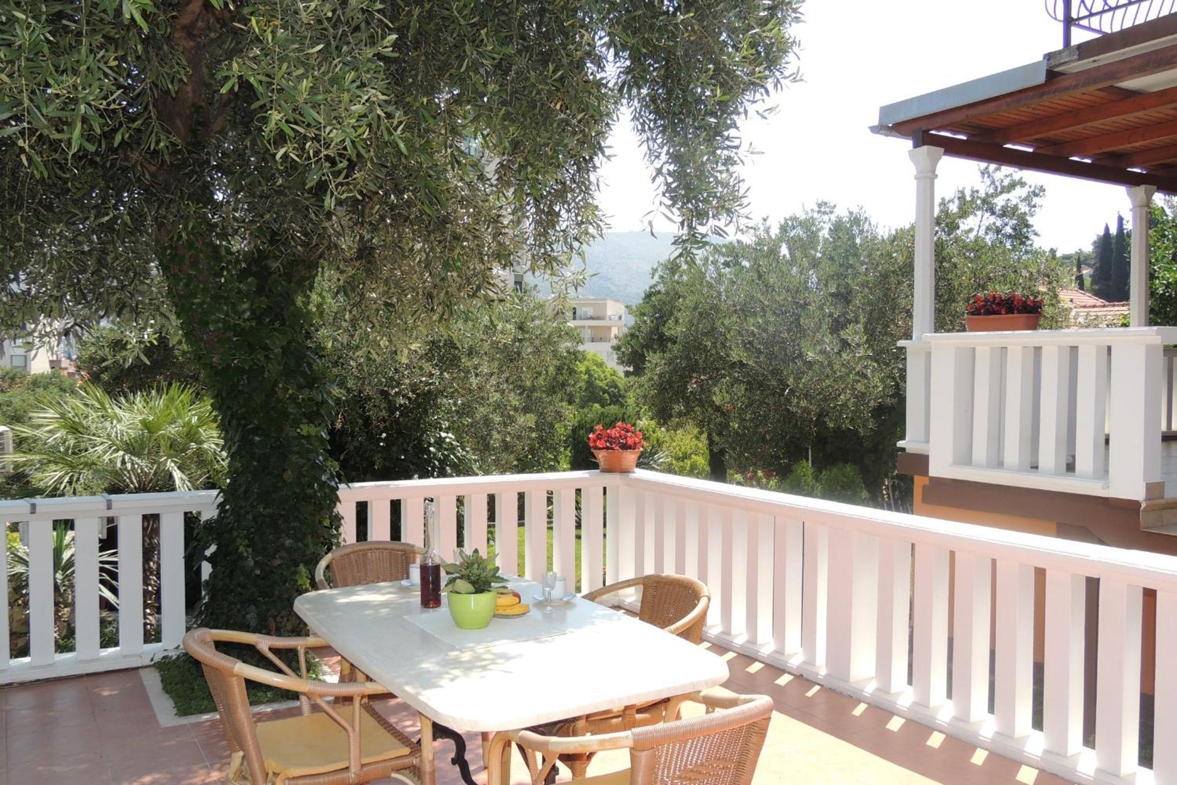 Apartments Travarevic