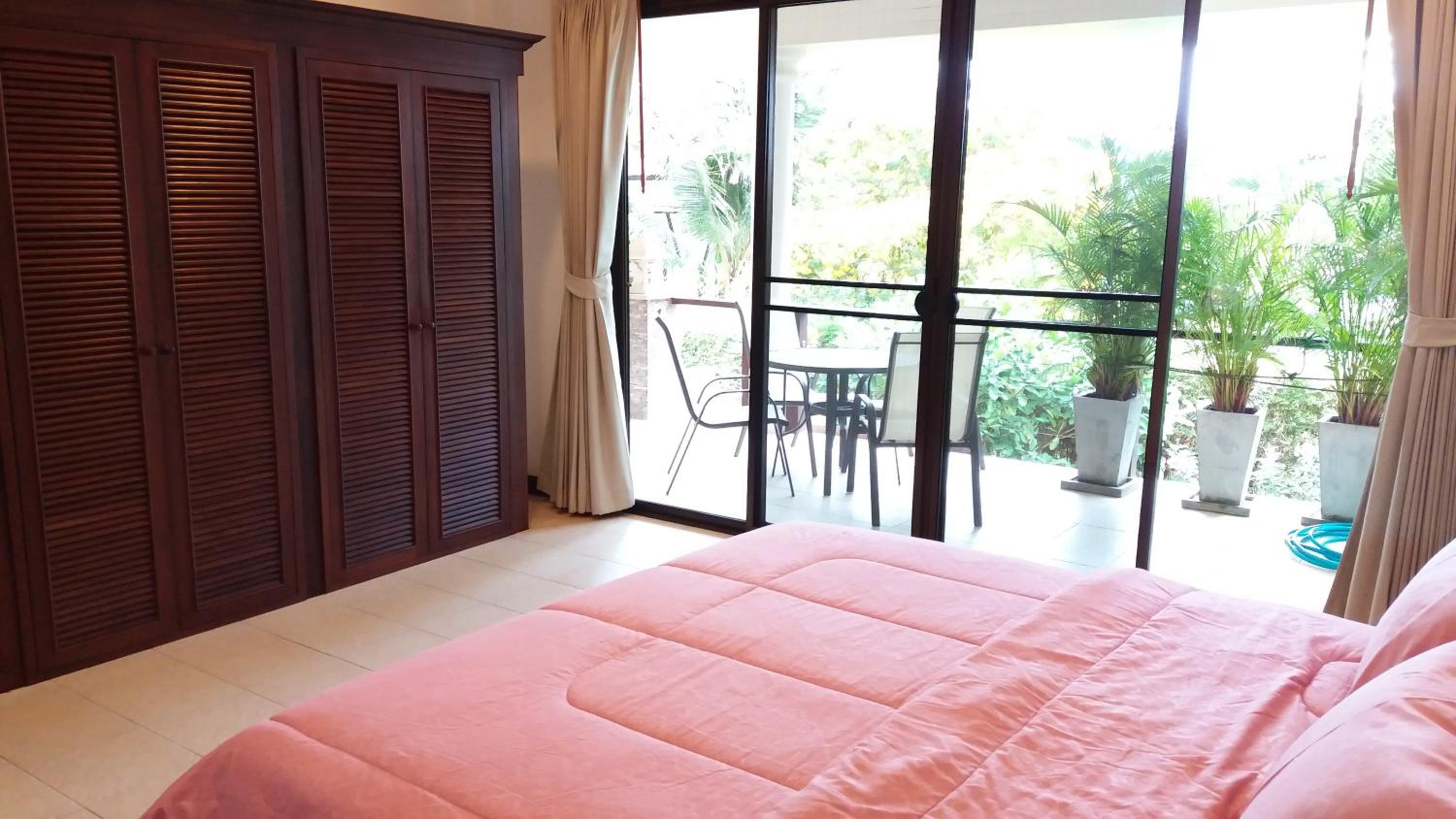 Periwinkle Villa