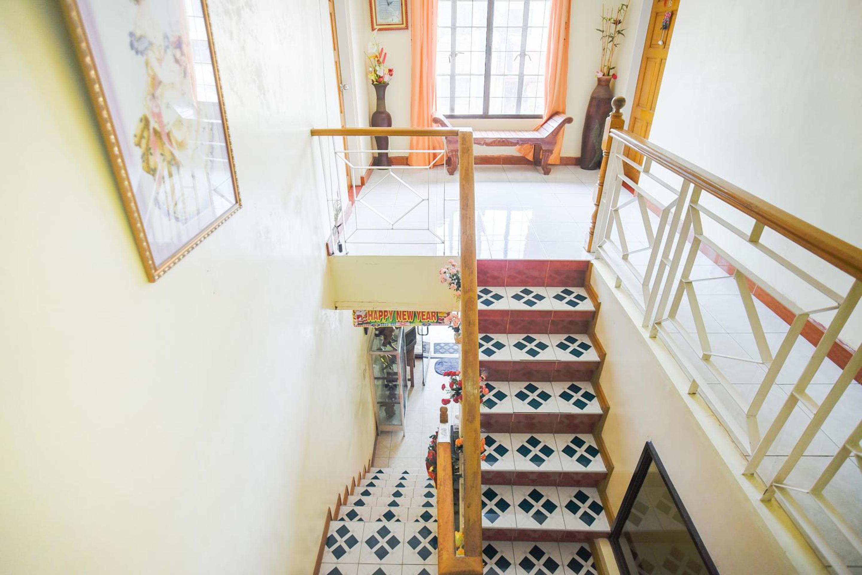 La Gracia Apartelle