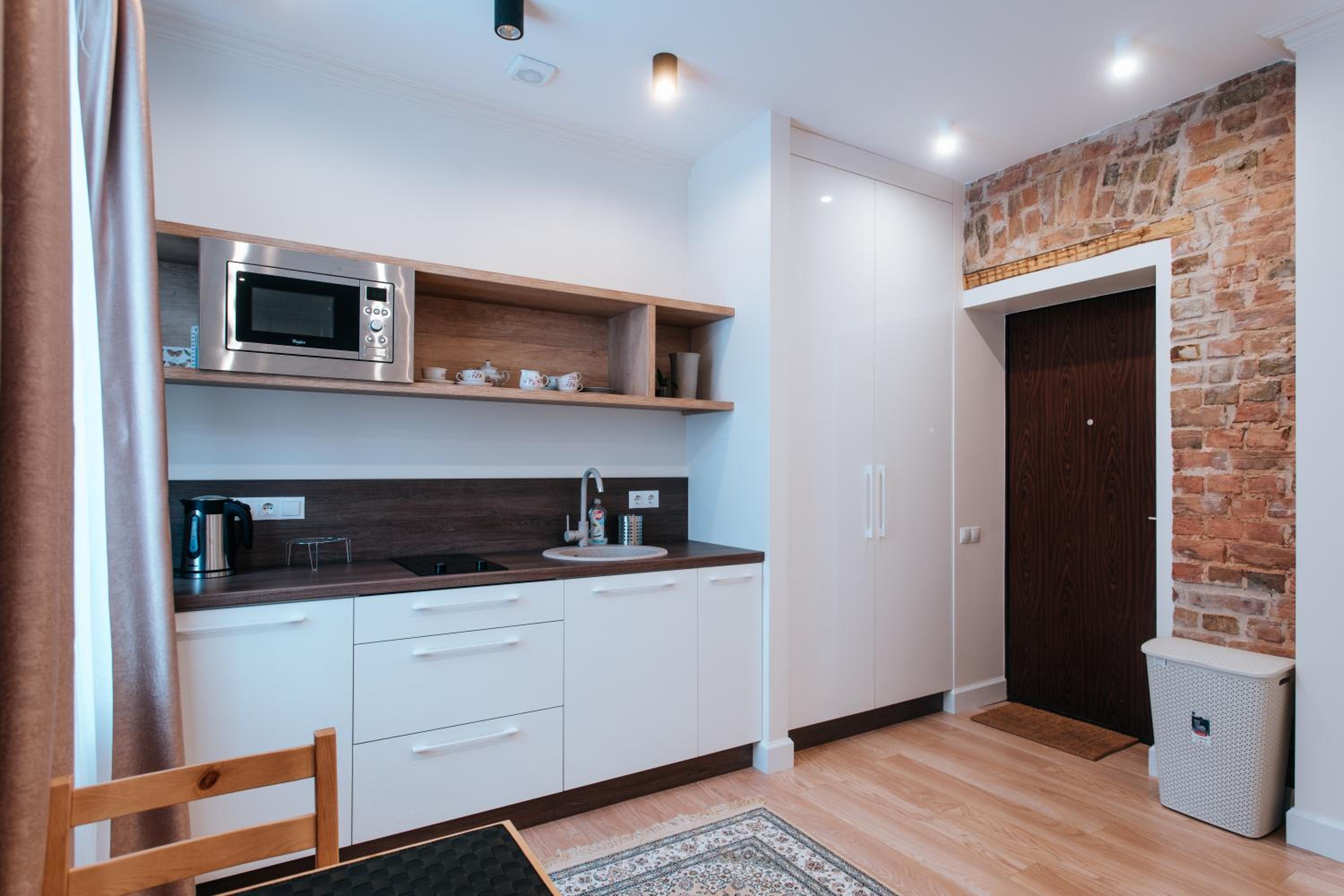 Stylish Latvian-Style Studio Apartment Near City Center, Parks, Cafés & Public Transit