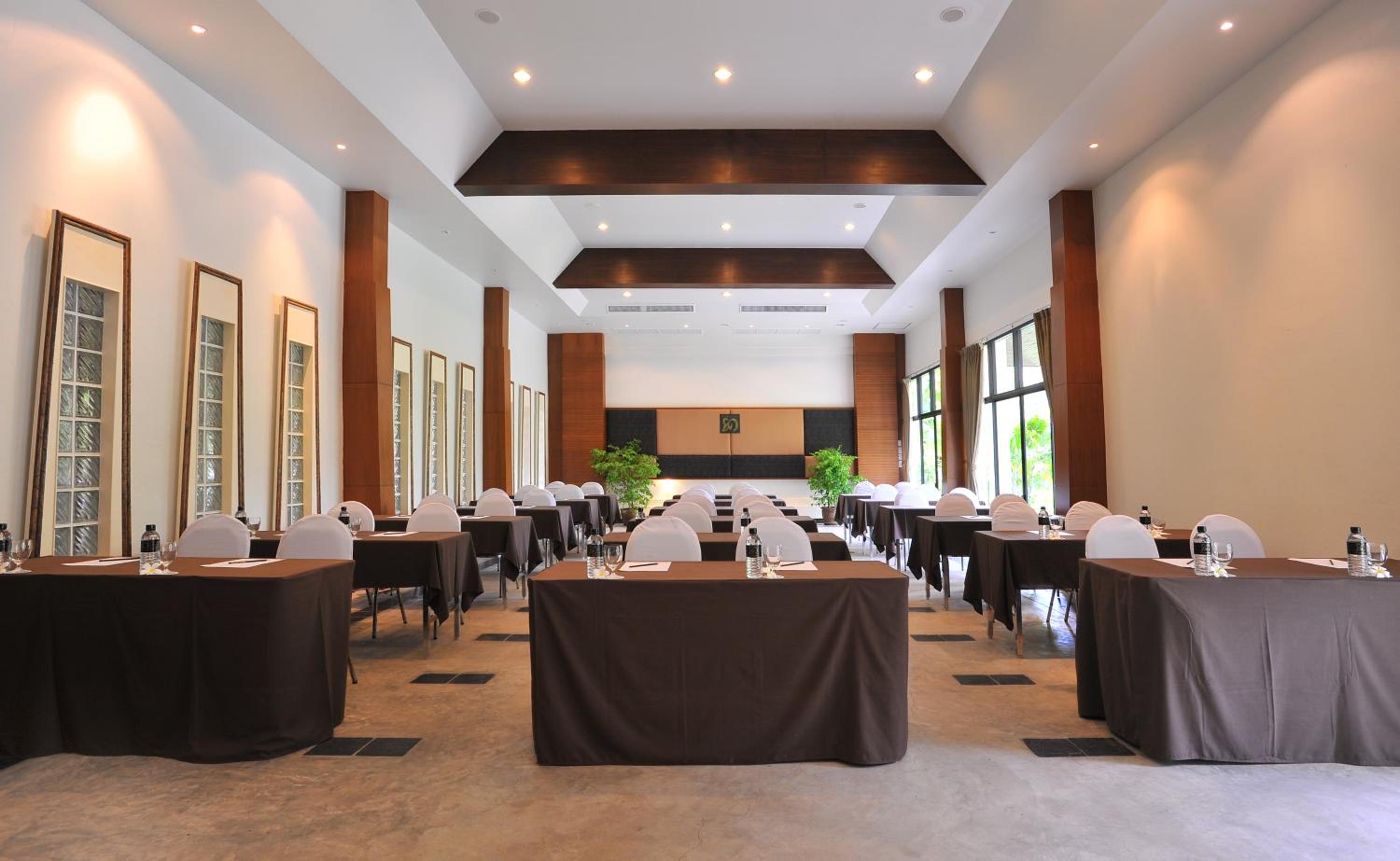 meeting & event spaces