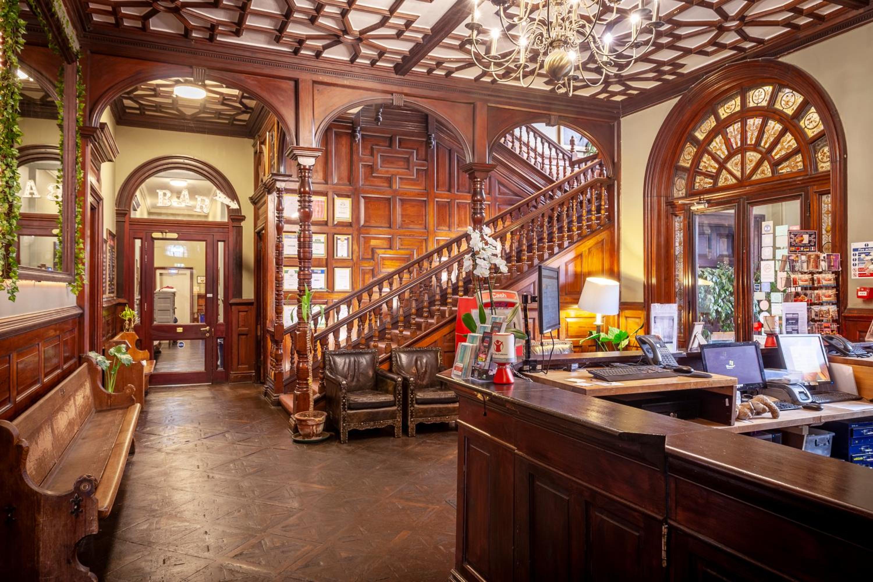 hotel reception
